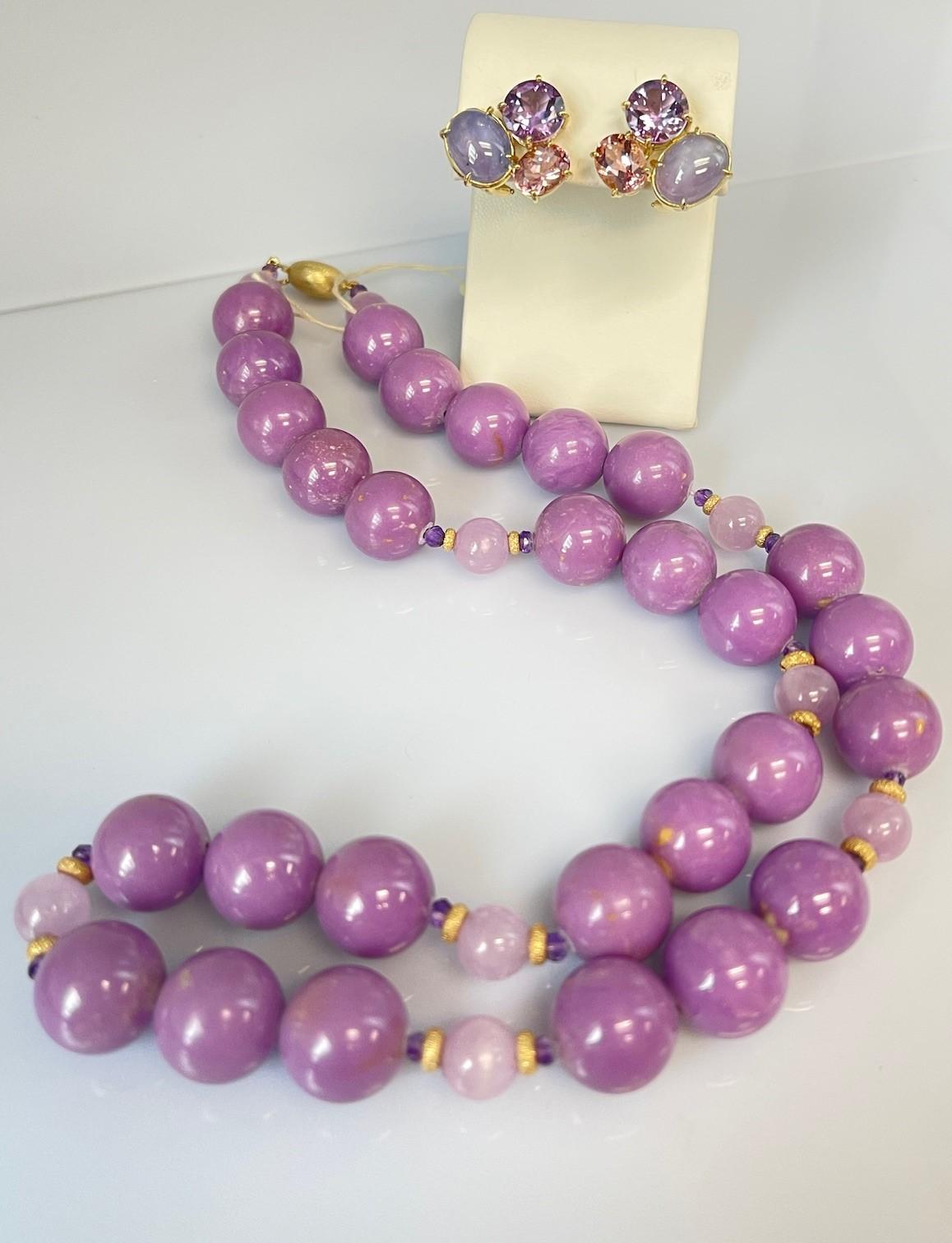 Star Sapphire Cabochon Earrings with Morganite and Amethyst, 18K Yellow  Gold For Sale 4