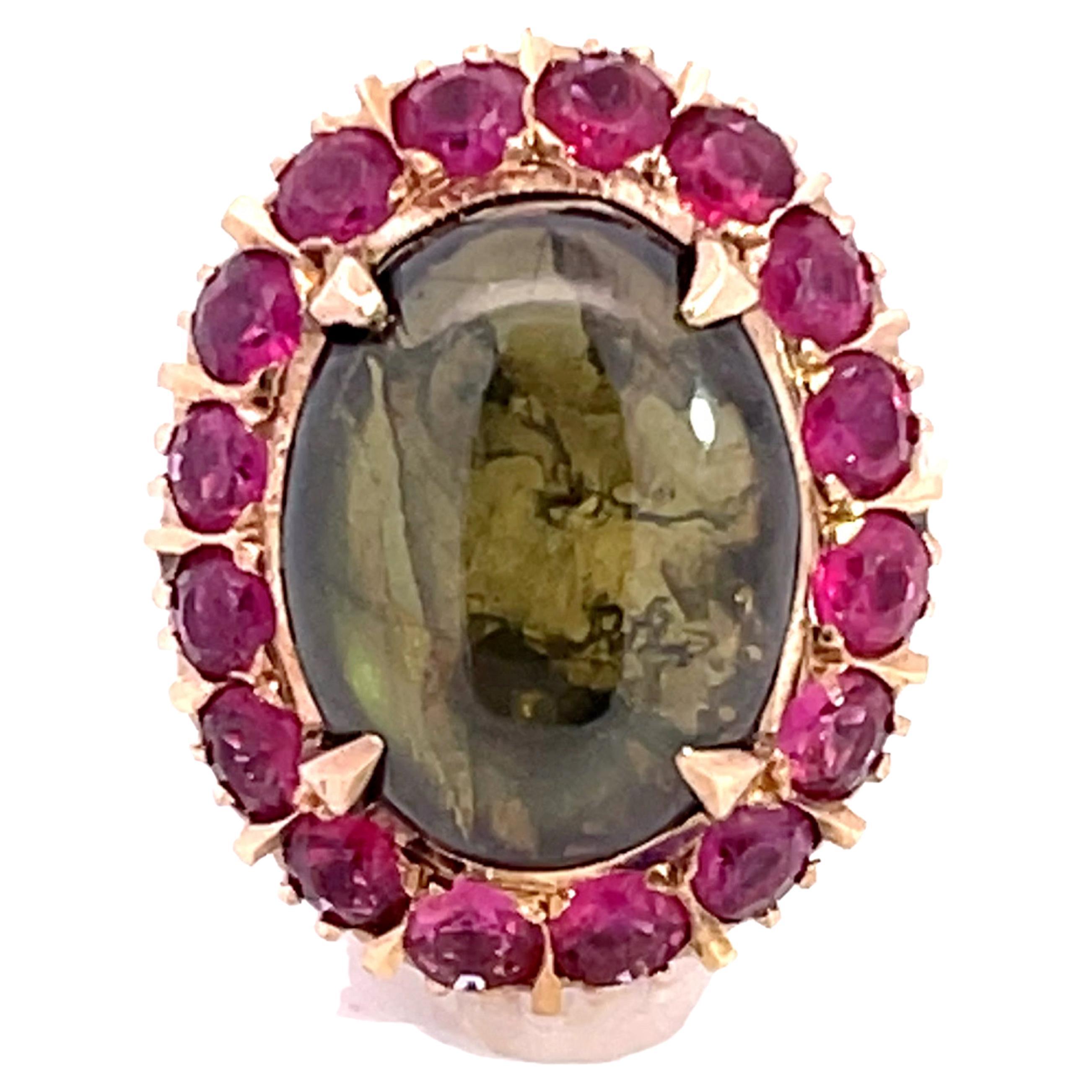 Star Sapphire Ruby Halo Ring in 18k Yellow Gold For Sale