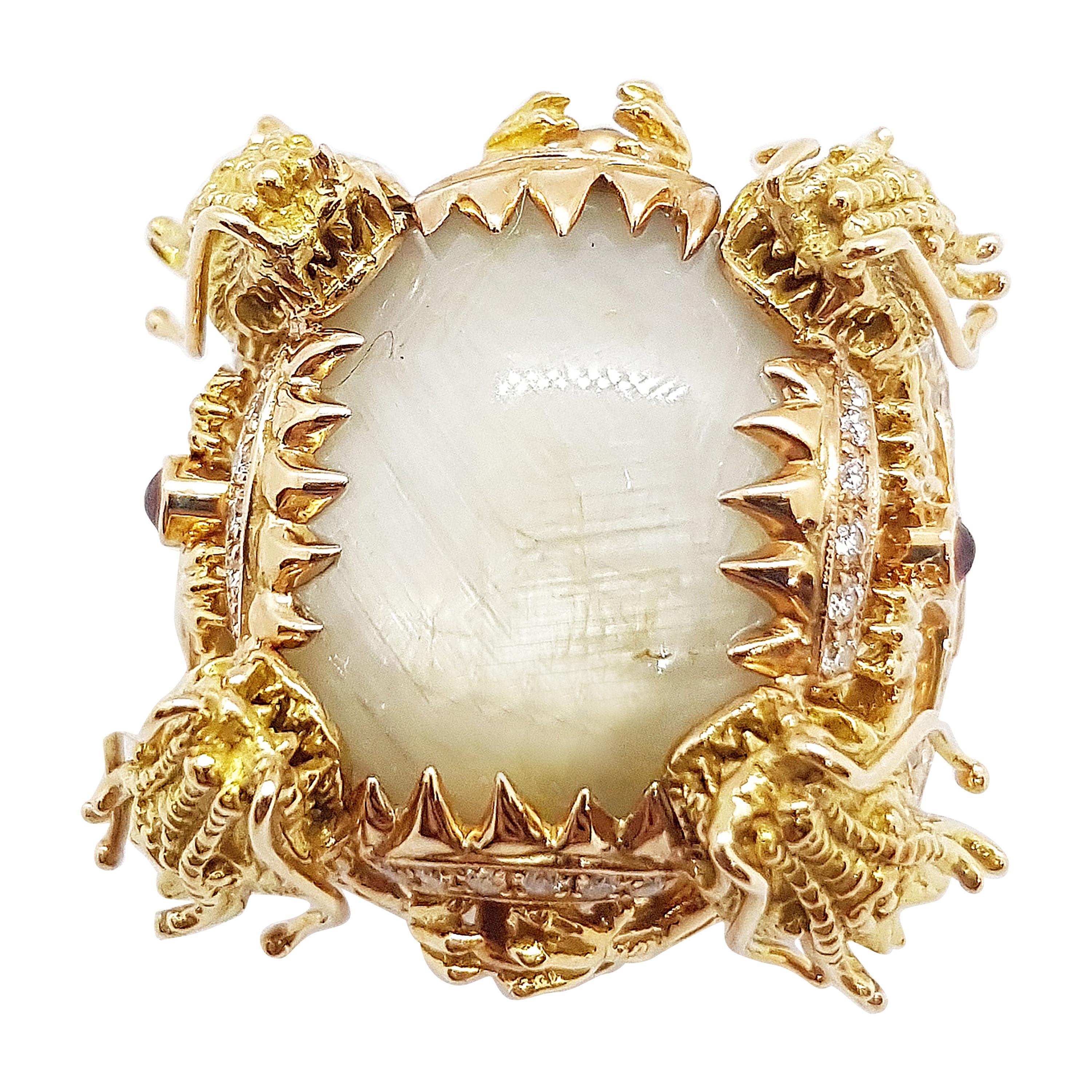 Drachenring mit Sternsaphir, gelbem Saphir und braunem Diamant aus 18 Karat Roségold