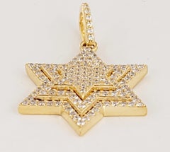 Star Shape Pendant in14K Yellow Gold with Diamonds
