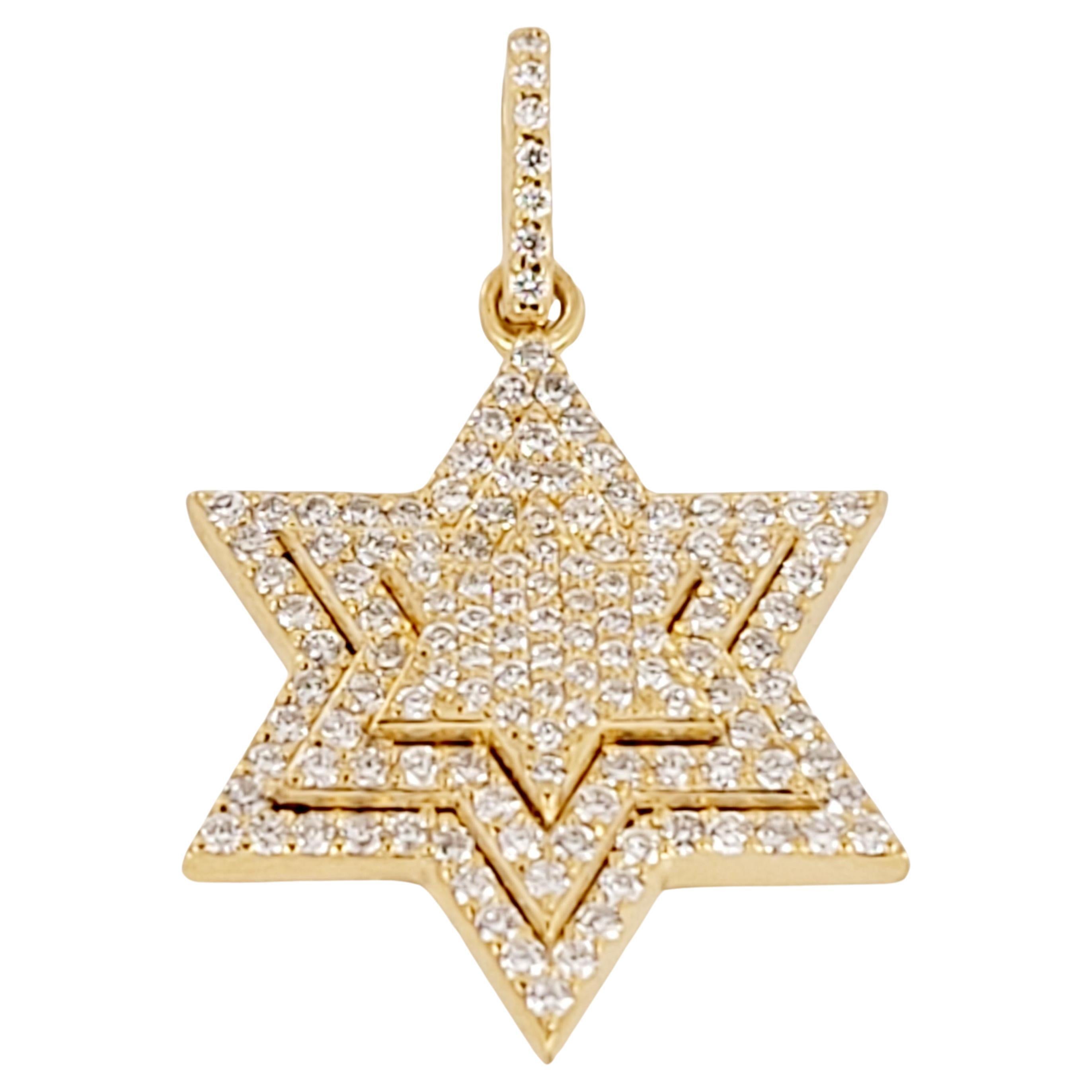 Star Shape Pendant in14K Yellow Gold with Diamonds For Sale