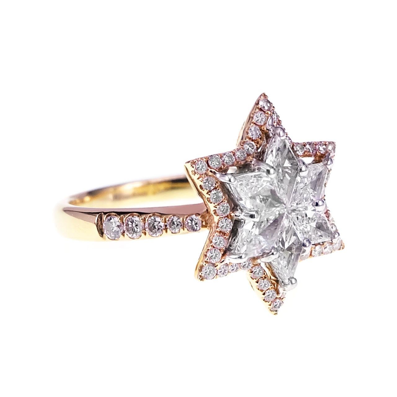 Verlobungsring mit sternförmigem Diamant und rosa Diamant-Kombination (Rundschliff) im Angebot