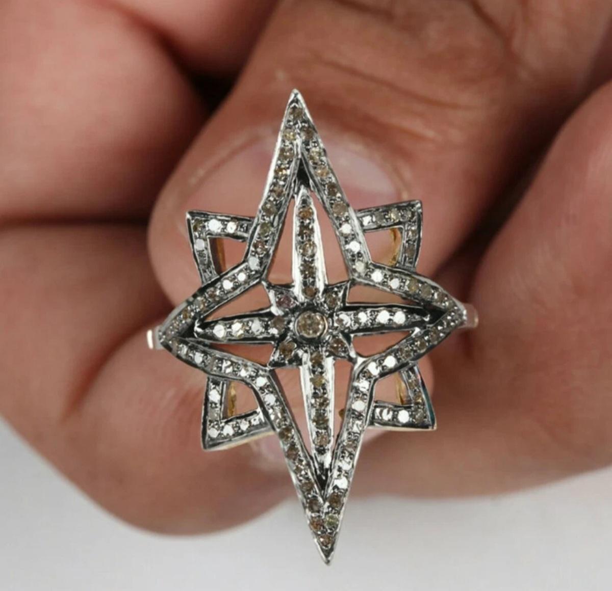 Anello a forma di stella Anello in argento 925 con pavé di diamanti Anello di design Regalo casuale in vendita 2