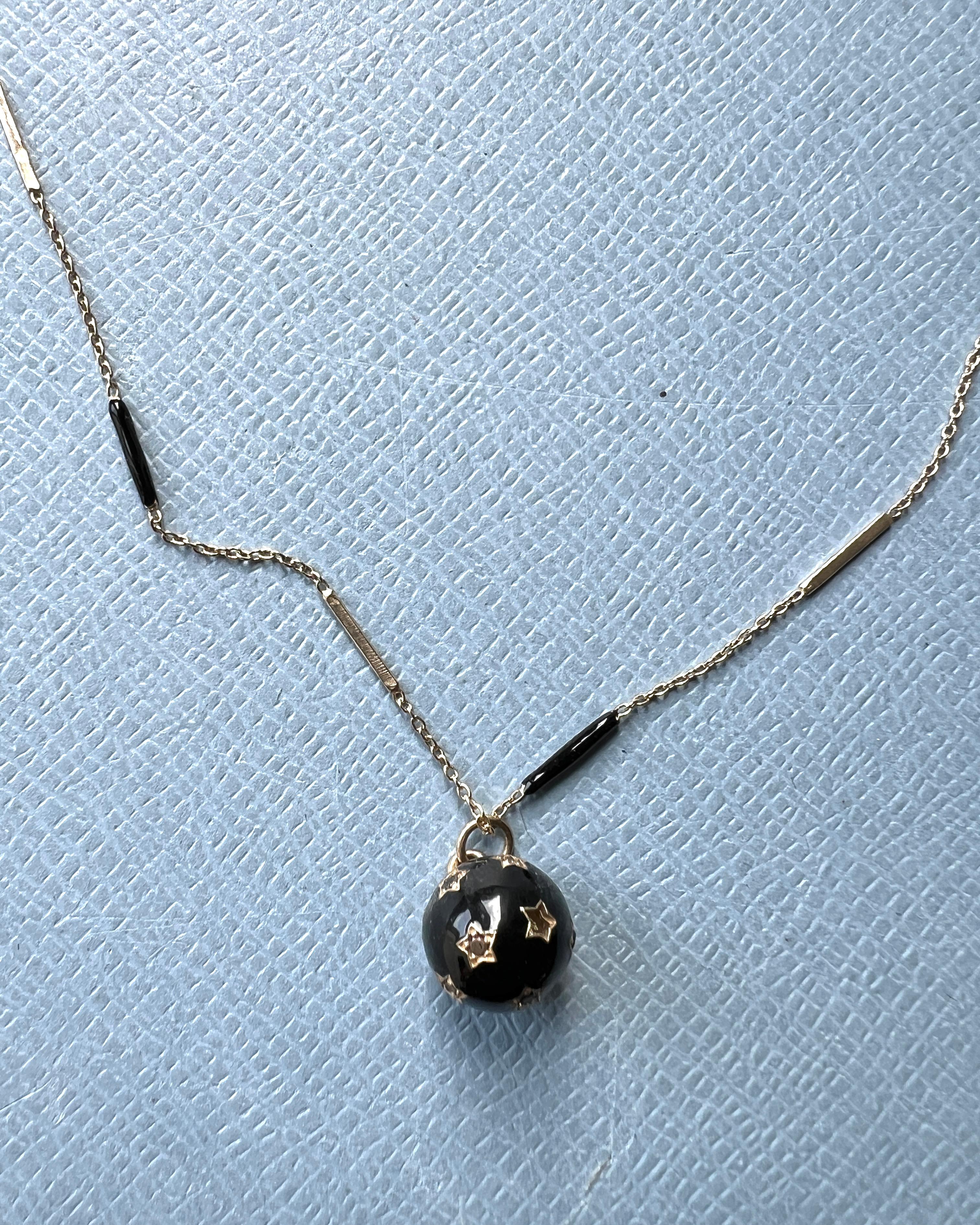 Sternkugel-Halskette Diamant-Emaille (Zeitgenössisch) im Angebot