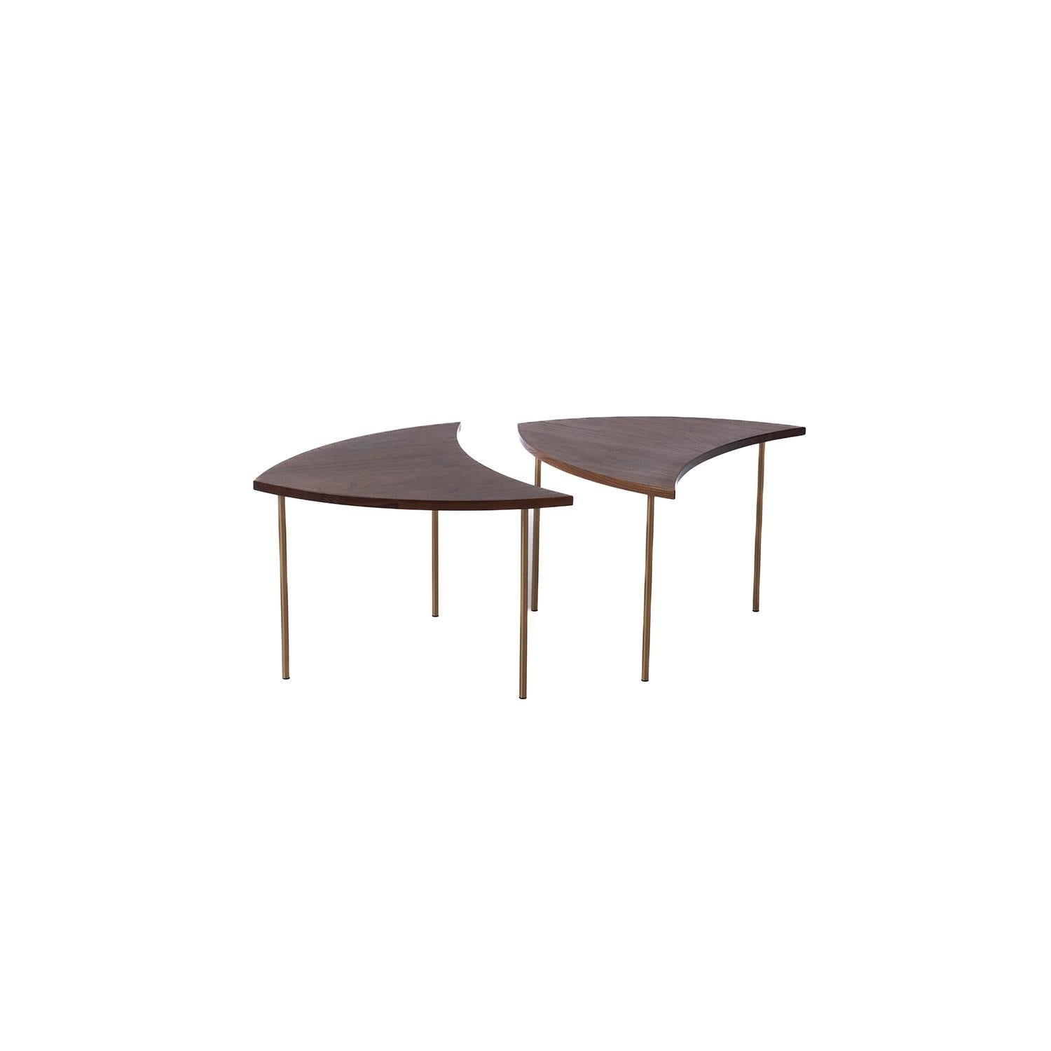 Scandinave moderne Table d'appoint scandinave moderne à roues Hvidt and Molgaard en vente