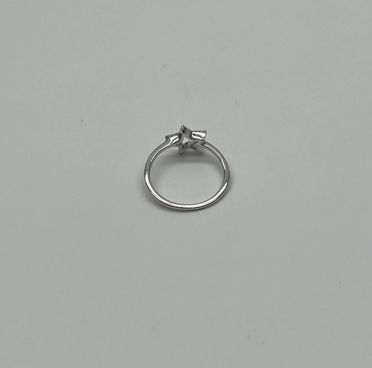 Star White Diamond Brilliant 14K White Gold Dainty Fun Statement Minimalist Ring For Sale 1