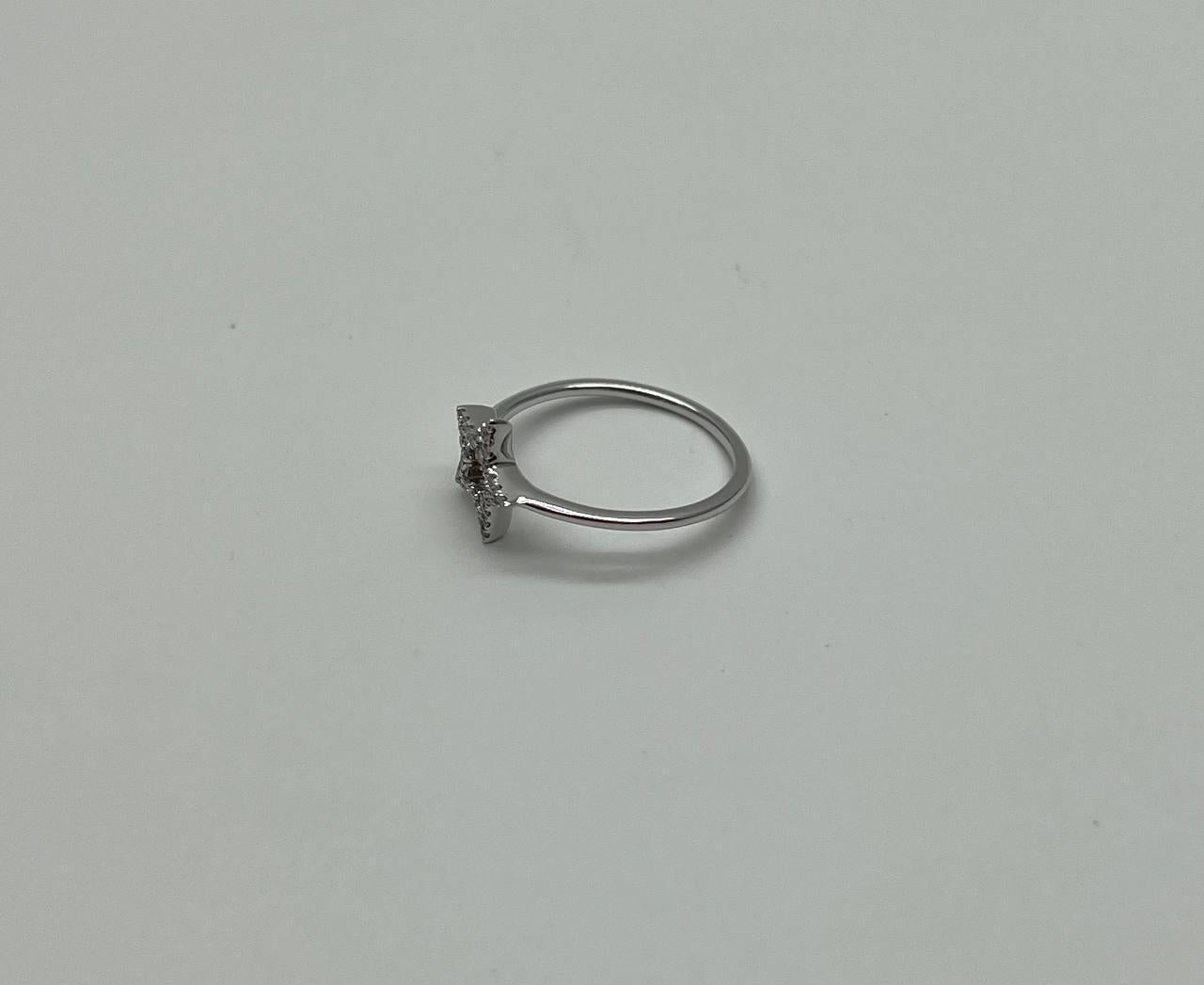 Star White Diamond Brilliant 14K White Gold Dainty Fun Statement Minimalist Ring For Sale 2