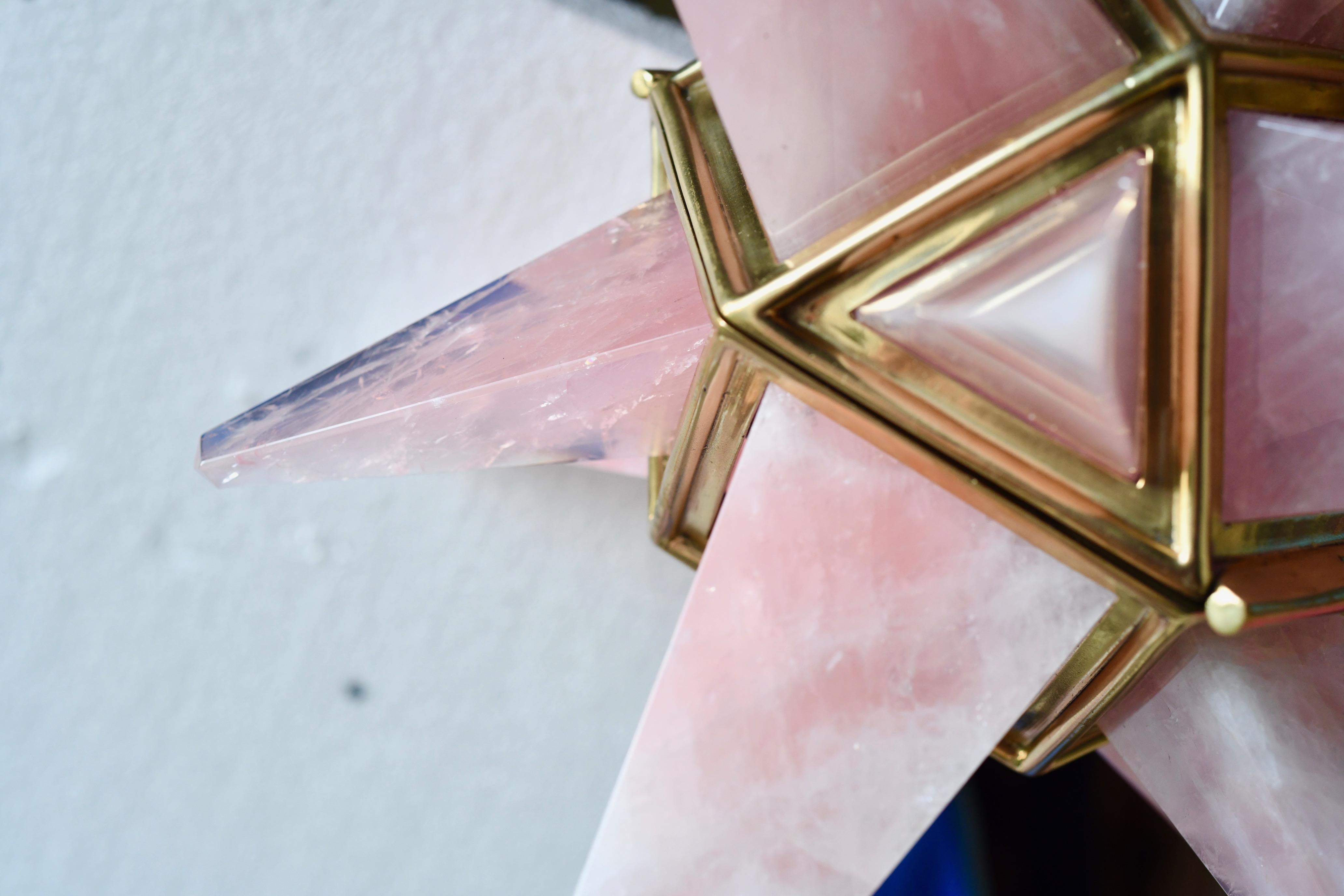 STAR14 Rosa Bergkristall-Kronleuchter von Phoenix (21. Jahrhundert und zeitgenössisch) im Angebot