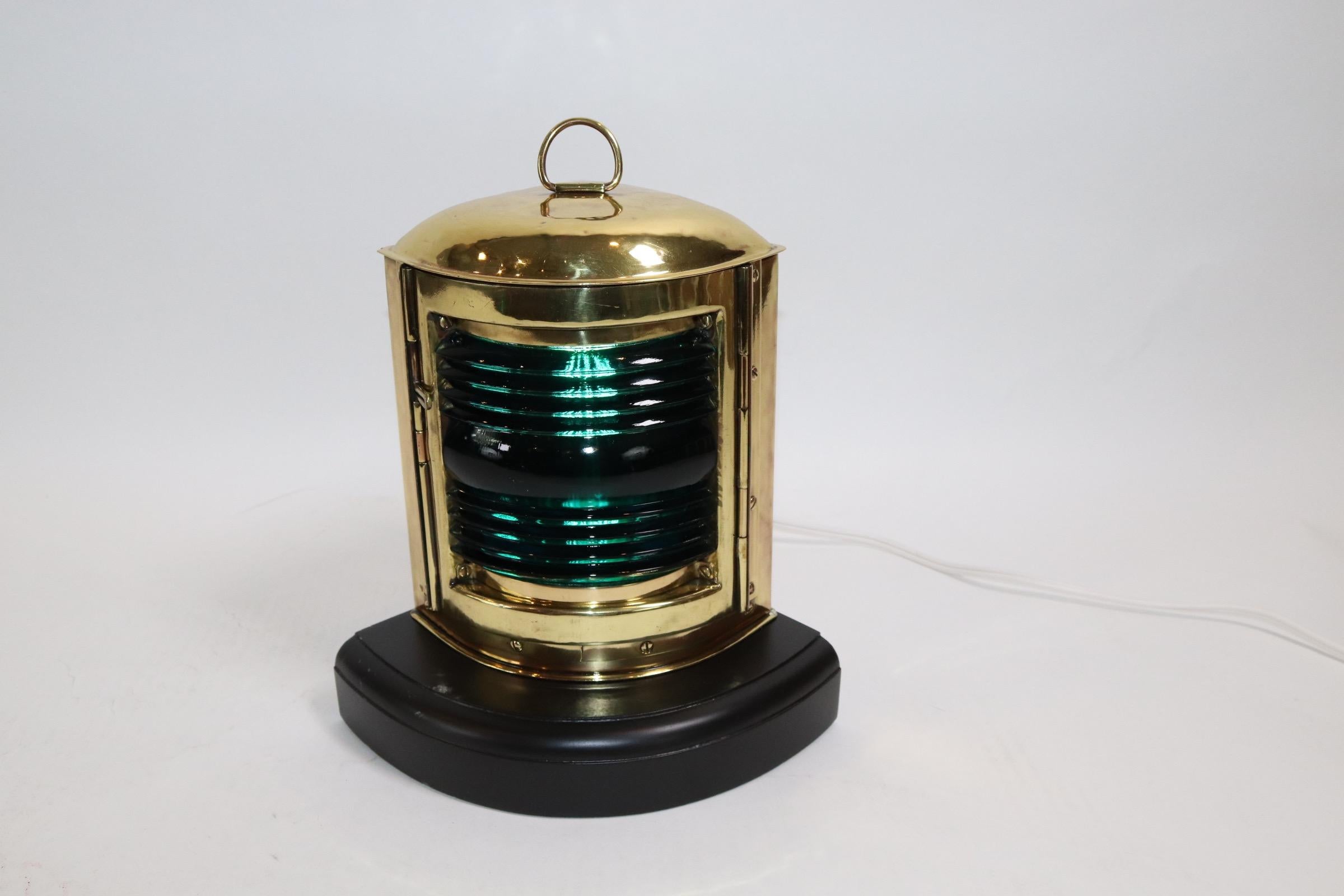Starboard Boat Lantern of Sold Brass For Sale 3
