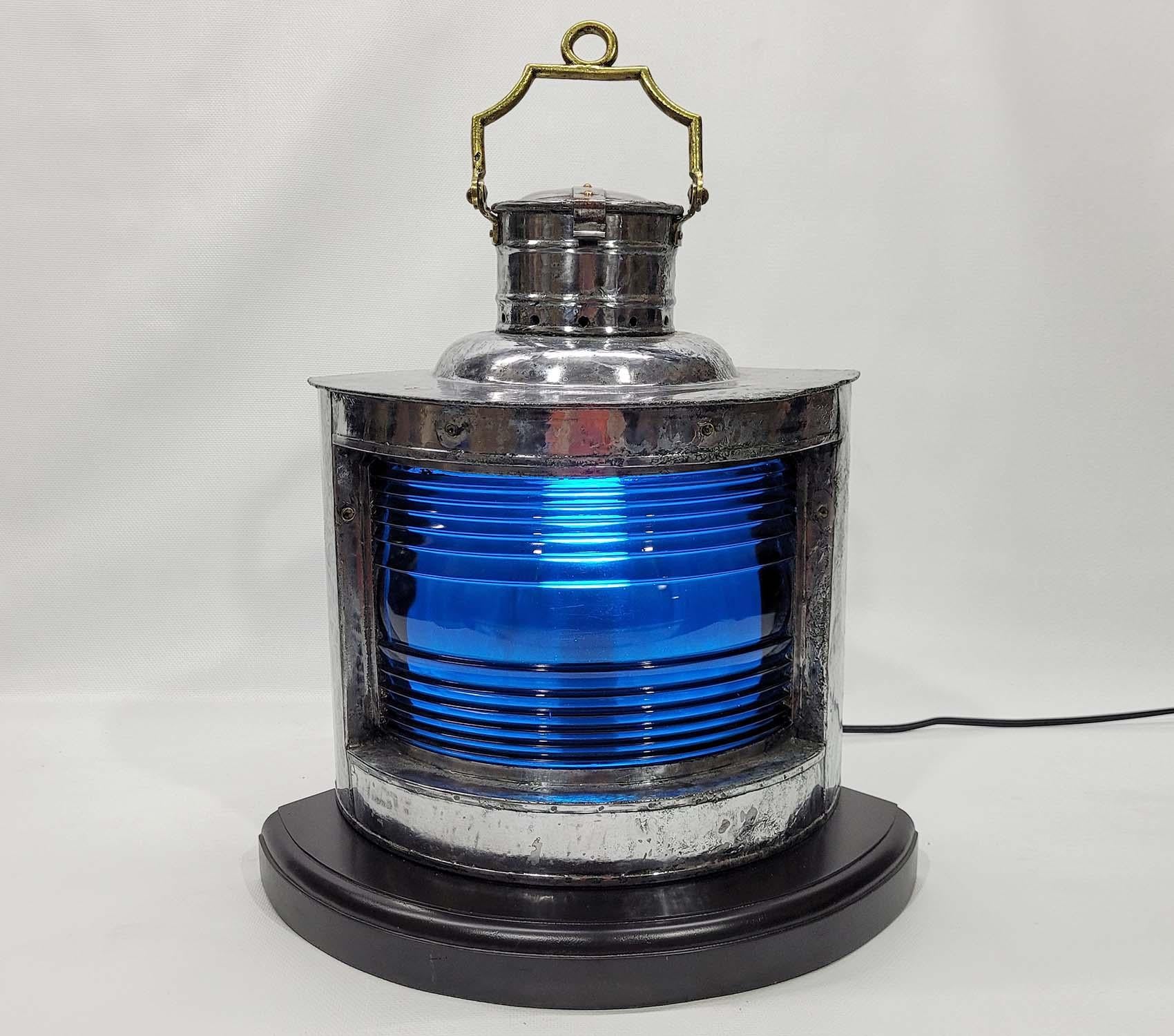 Starboard Ships Lantern with Cobalt Blue Lens In Good Condition For Sale In Norwell, MA