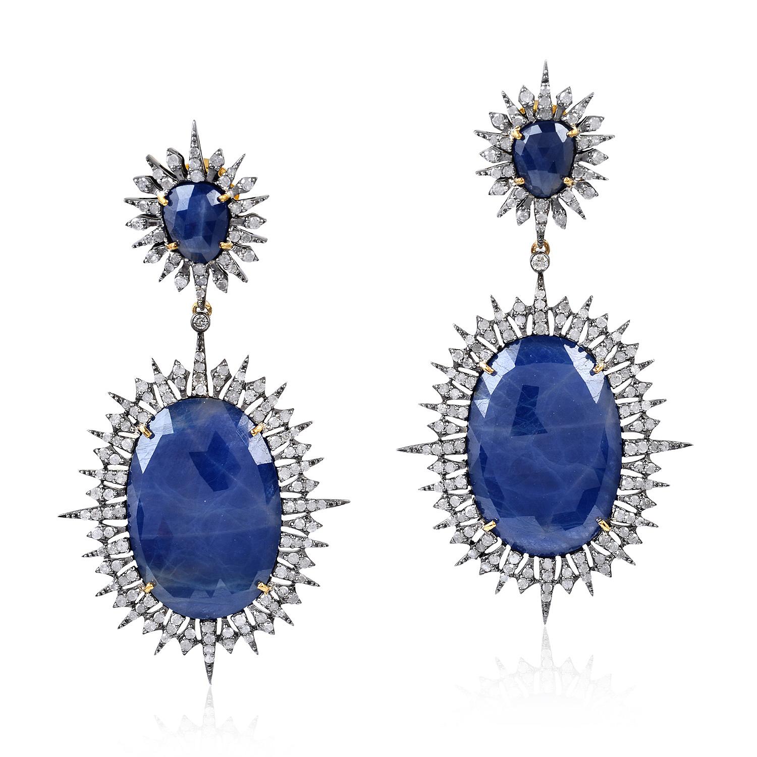 Taille rose Boucles d'oreilles saphir bleu en forme d'étoile et diamant en vente