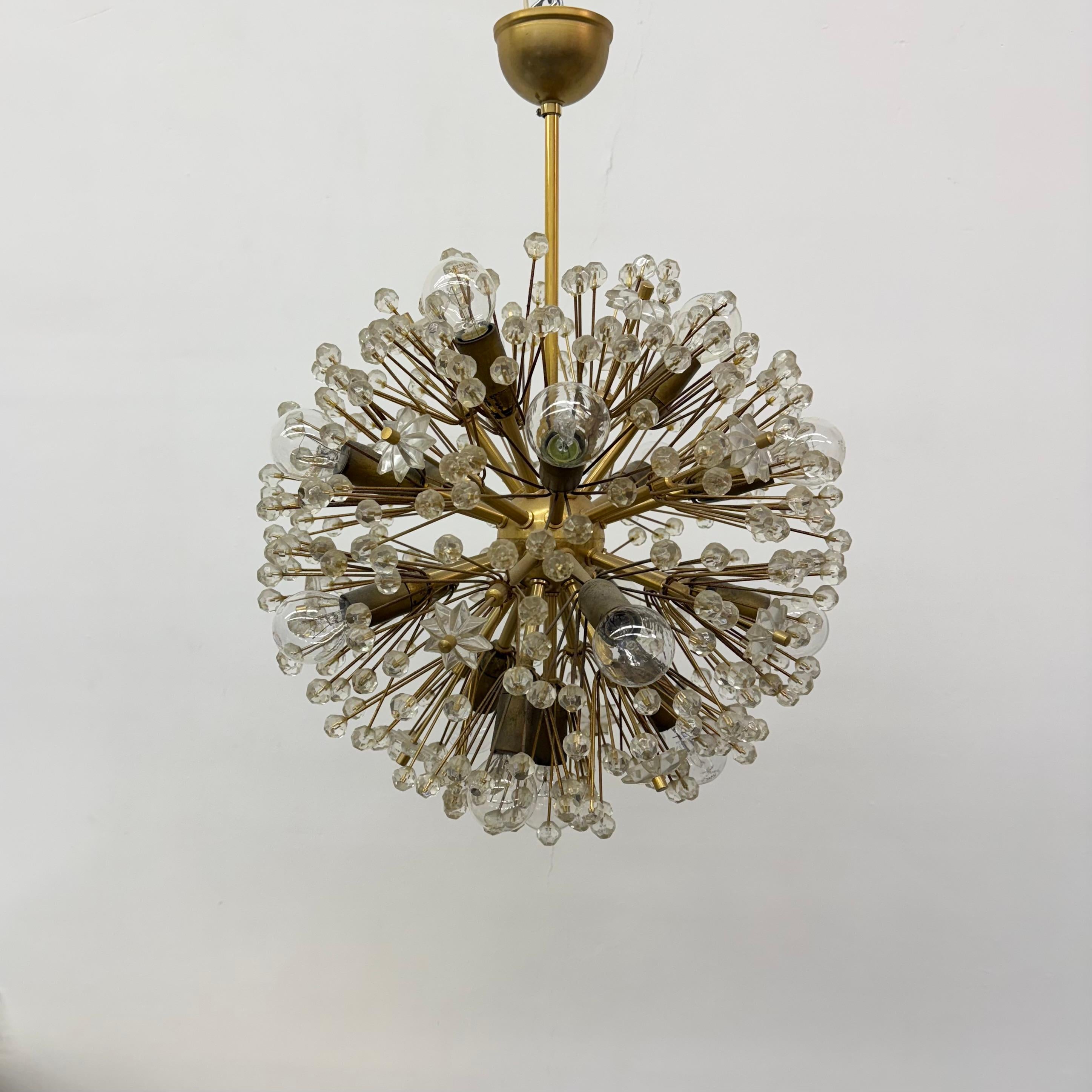 Araña de latón Starburst de Emil Stejnar ,  Austria Años 60 en venta 11