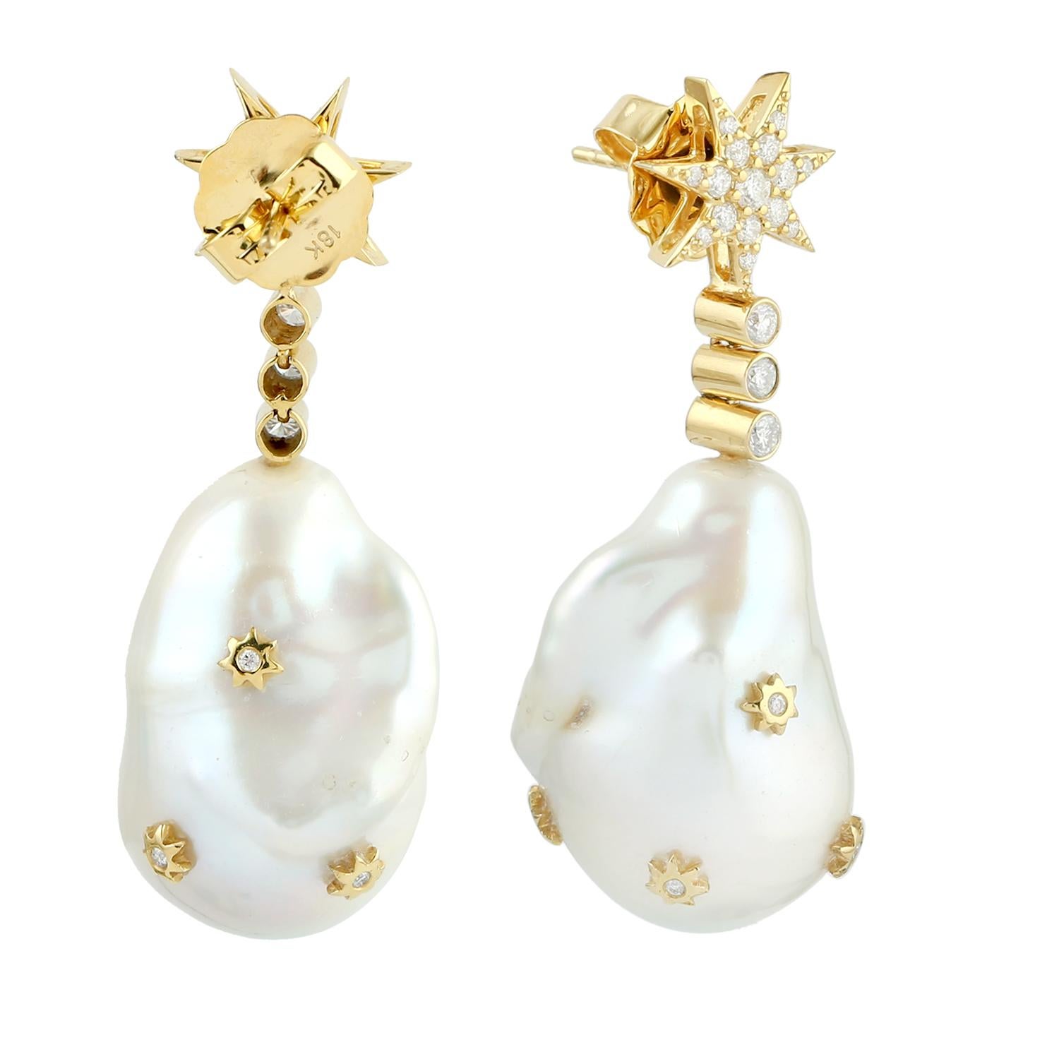 Art Deco Starburst Dangle Earrring With Baroque Pearl & Diamonds In 18k Yellow Gold For Sale