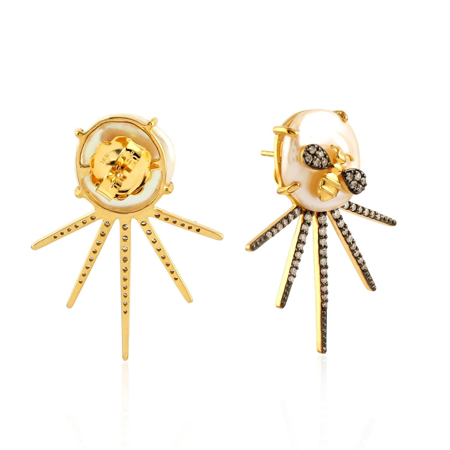 Art Deco Starburst Design Pearl Stud Earring with Diamond Made in 18k Gold For Sale