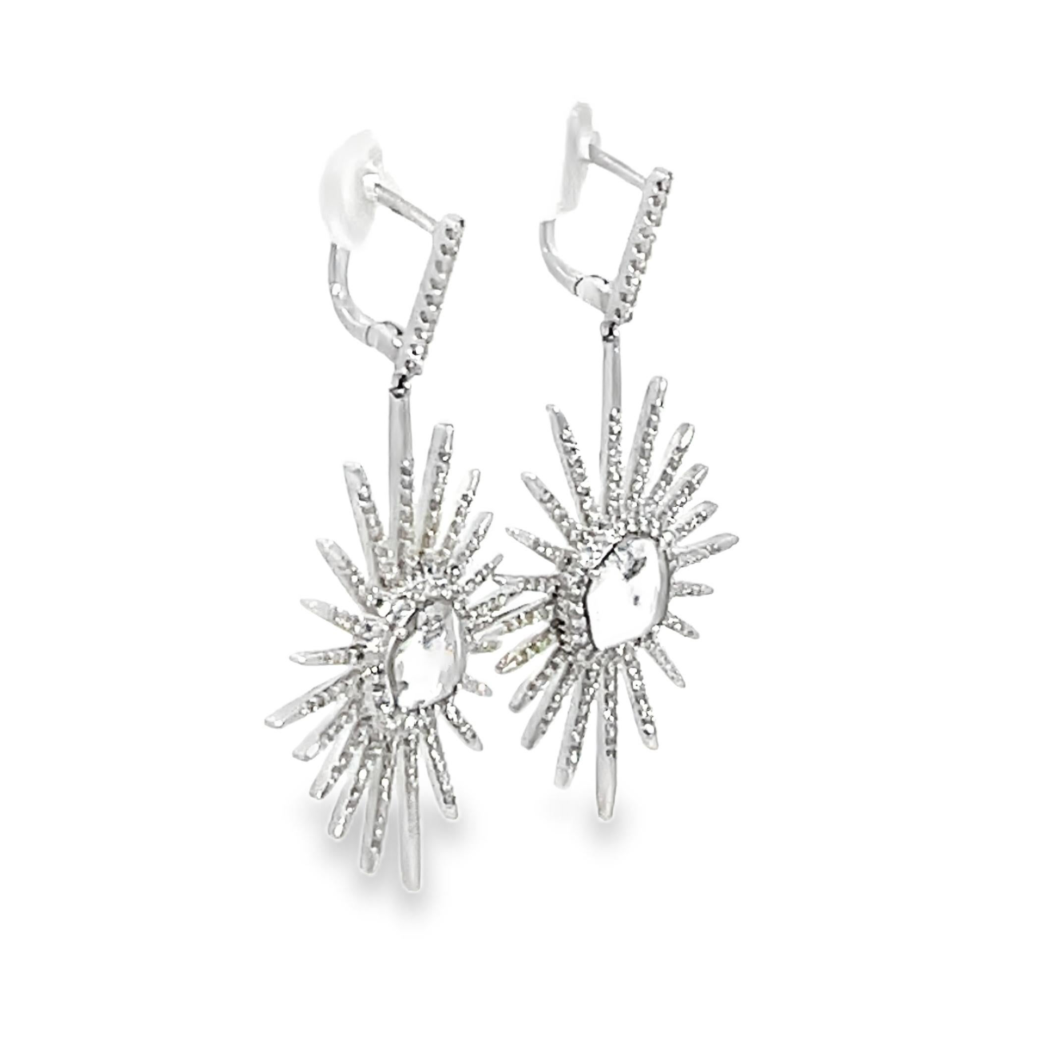 Starburst Diamond Dangle Earrings In New Condition For Sale In Beverly Hills, CA