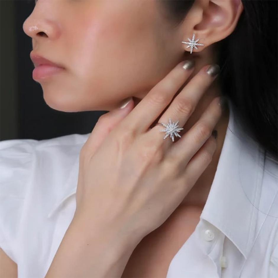 Starburst Diamond Earring Ring Set For Sale 3
