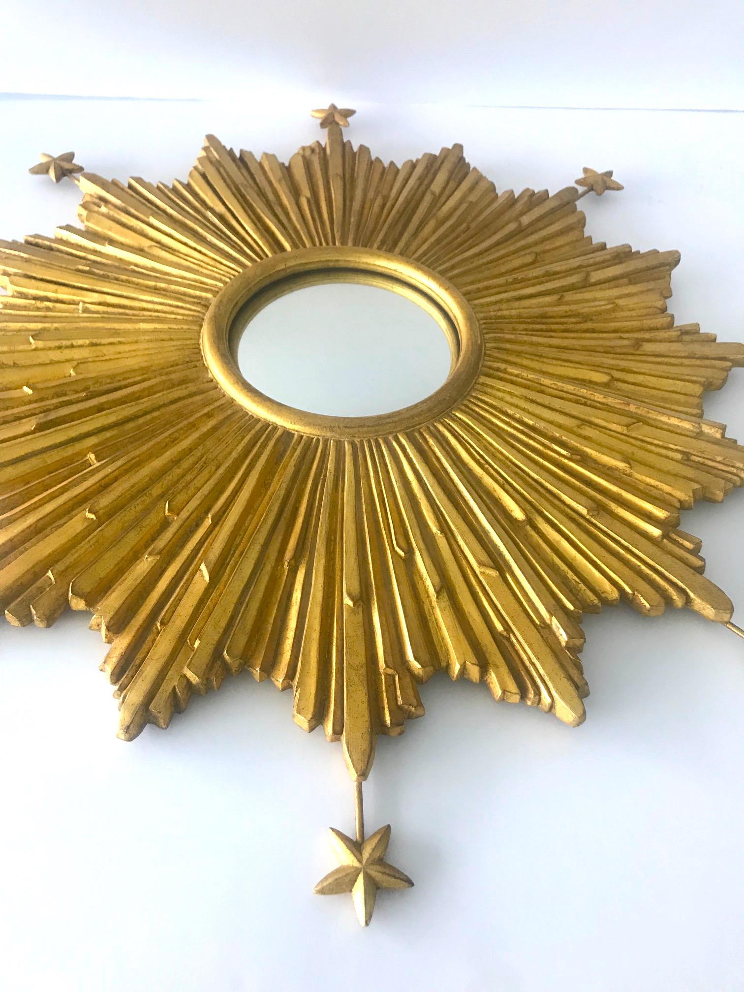 Sculpté à la main Vieux Miroir Starburst sculpté à la main avec finition feuille d'or antique