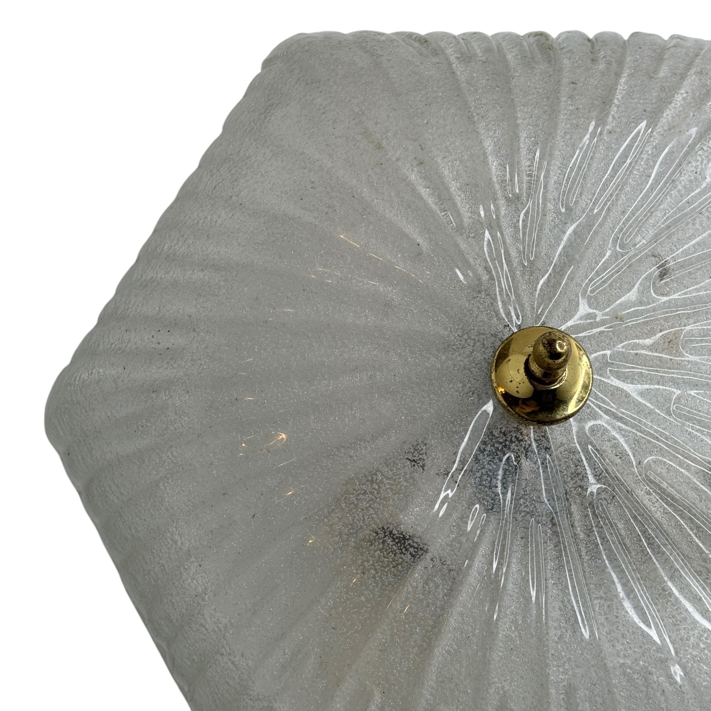 Plafonnier encastré en verre de glace à motif étoilé par Honsel, Allemagne, 1970 Bon état - En vente à Nuernberg, DE
