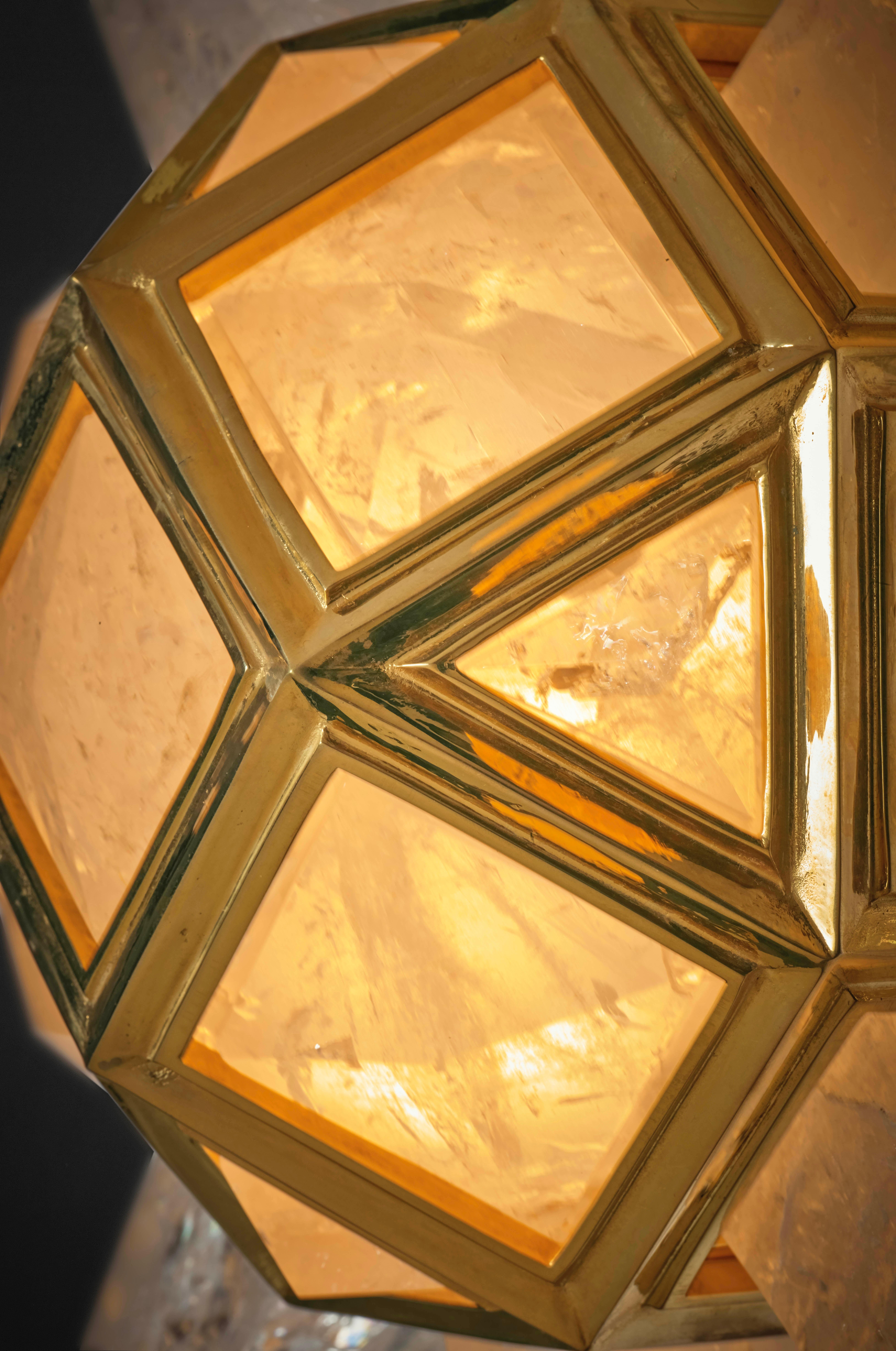 Starburst Rock Crystal 24-Karat Gold-Plated Bronze Wall-Light Sculpture In New Condition For Sale In SAINT-OUEN, FR