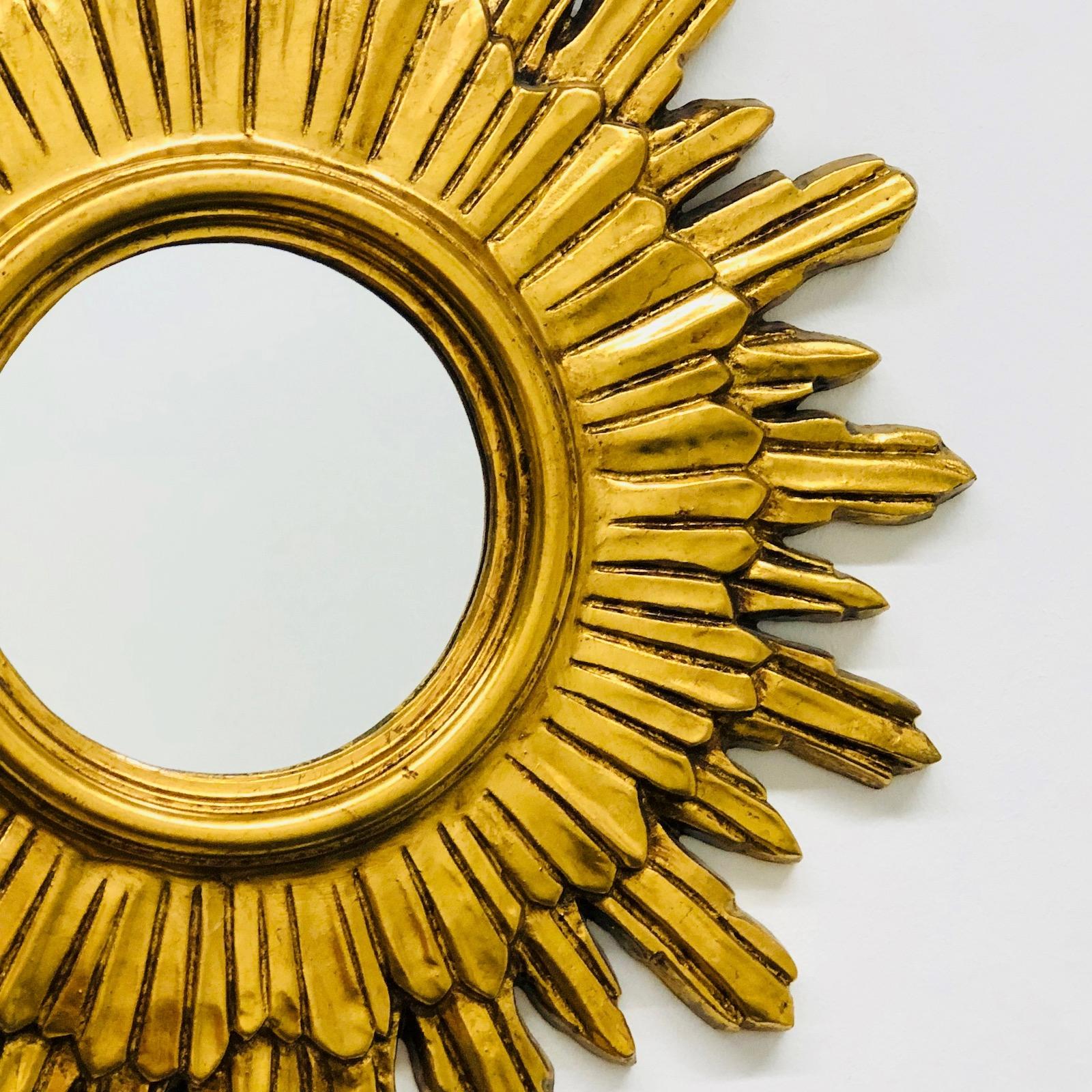 Starburst Sunburst Mirror Hollywood Regency Style, circa 1970s, France In Good Condition In Nuernberg, DE