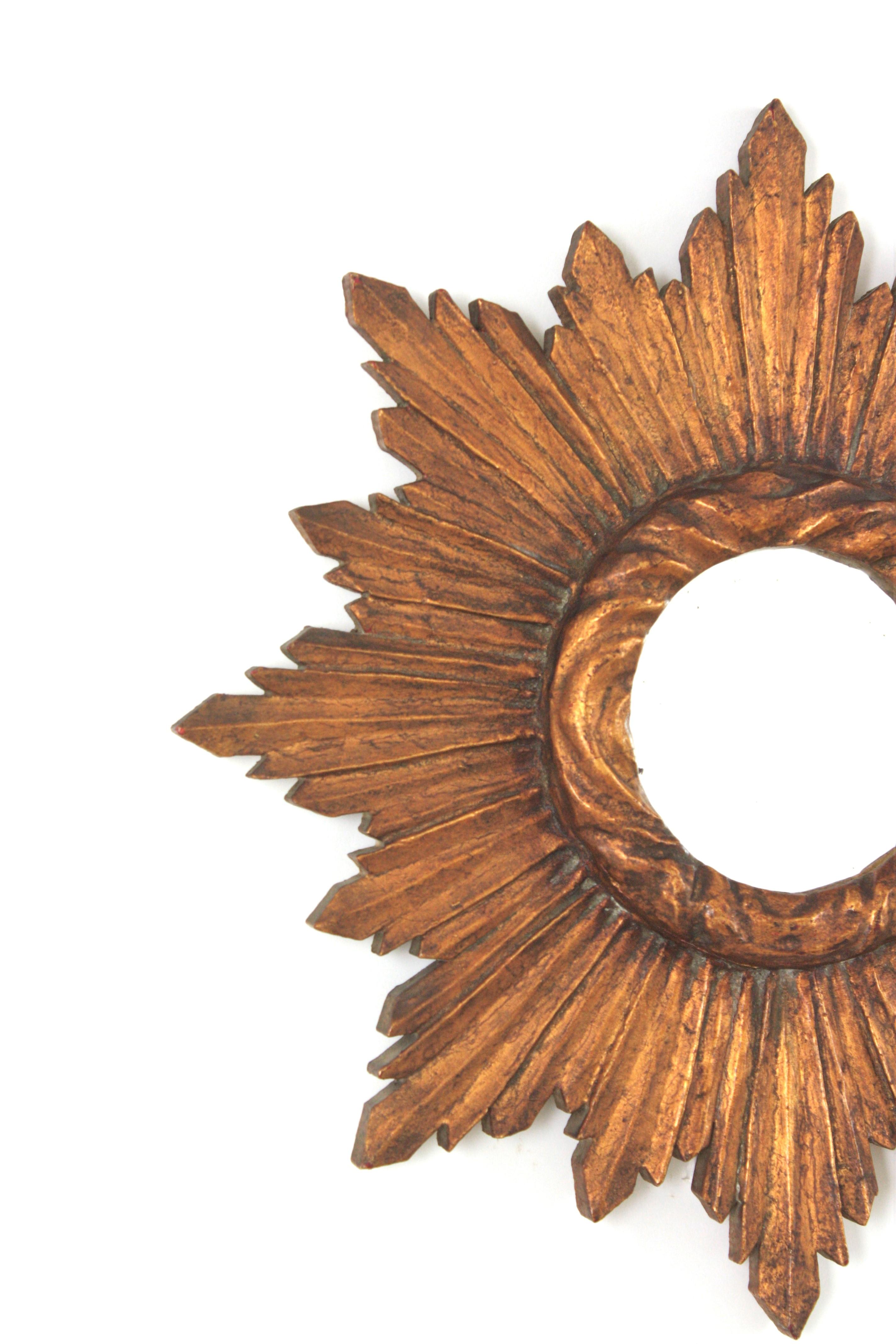 Specchio Starburst Sunburst in legno dorato, barocco spagnolo, anni '40 in vendita 2