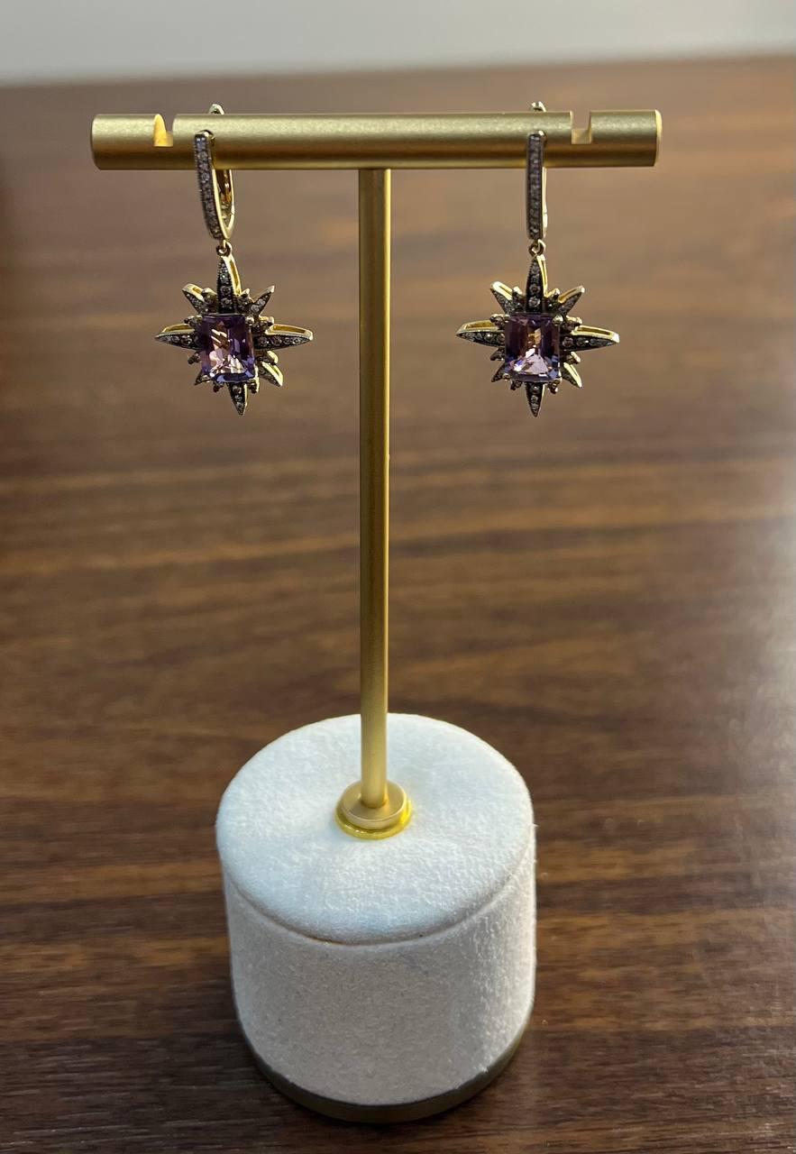 Round Cut Starburst Symbol Purple Amethyst White Diamonds 14K Yellow Gold Drop Earrings For Sale