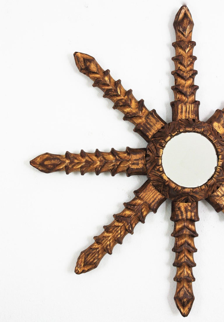 20th Century Sunburst Starburst Wall Mirror in Carved Giltwood, 1960s For Sale