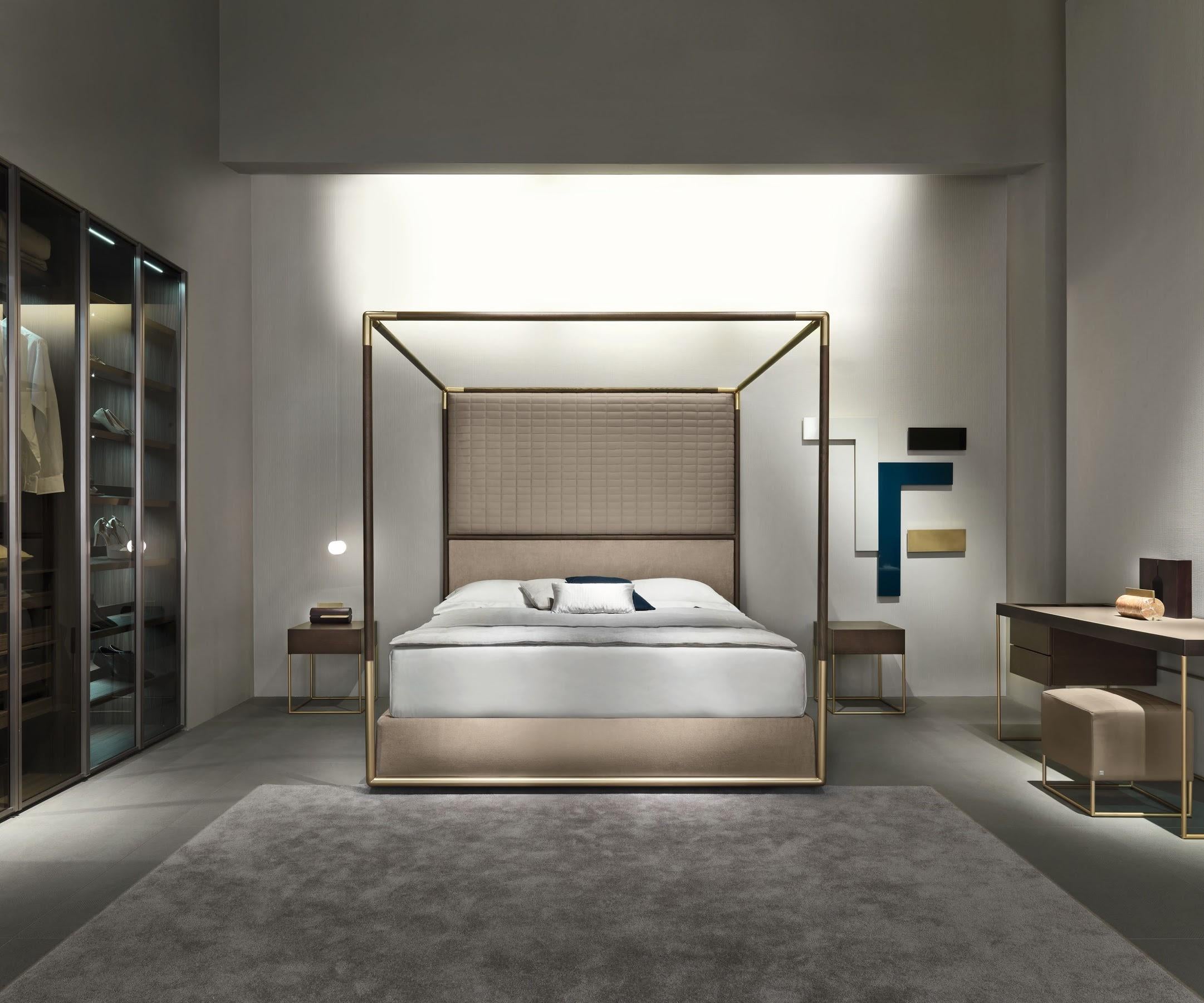 Stardust-Bett mit vier Pfosten und Goldrahmen von Busnelli (Moderne) im Angebot