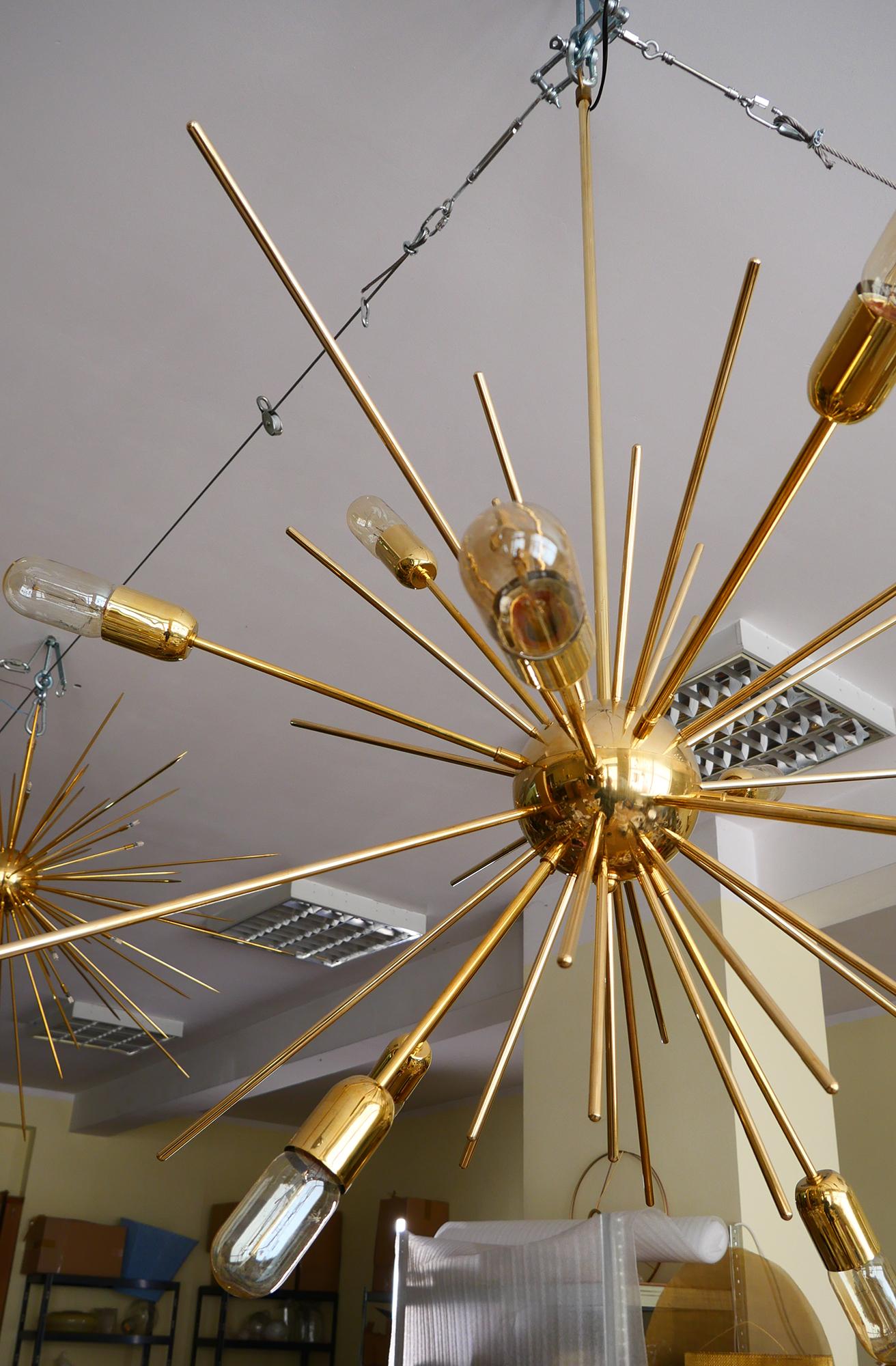 Stardust - impressive solid brass chandelier, Spoutnik style.
Finish - high gloss polished.

Diamater: 90 cm (35