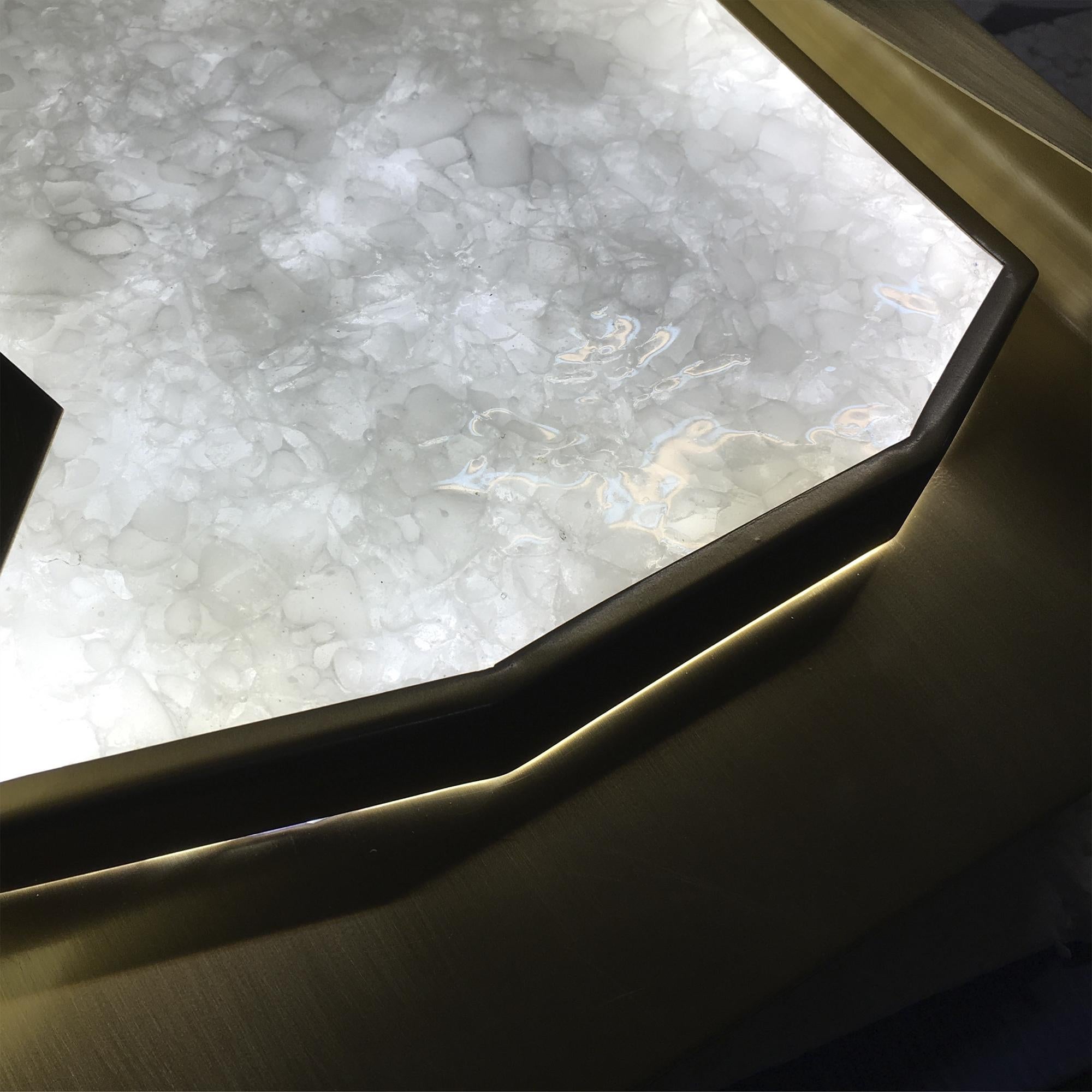 Mid-Century Modern Applique Stardust, en laiton brossé et verre artisanal par Duistt en vente