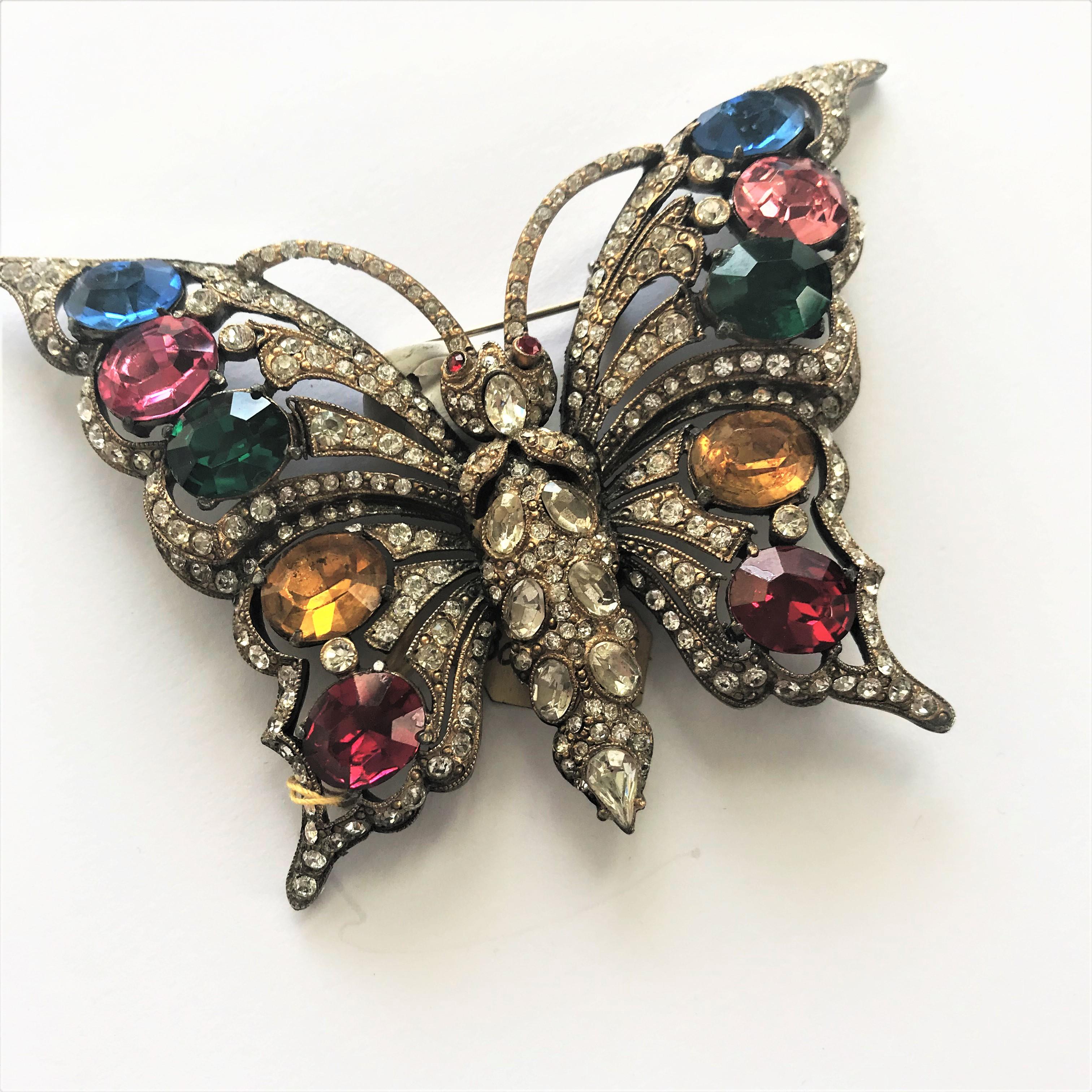 STARET BUTTERLY brooch gorgeous rhinestone decoration 1940s USA In Excellent Condition For Sale In Stuttgart, DE