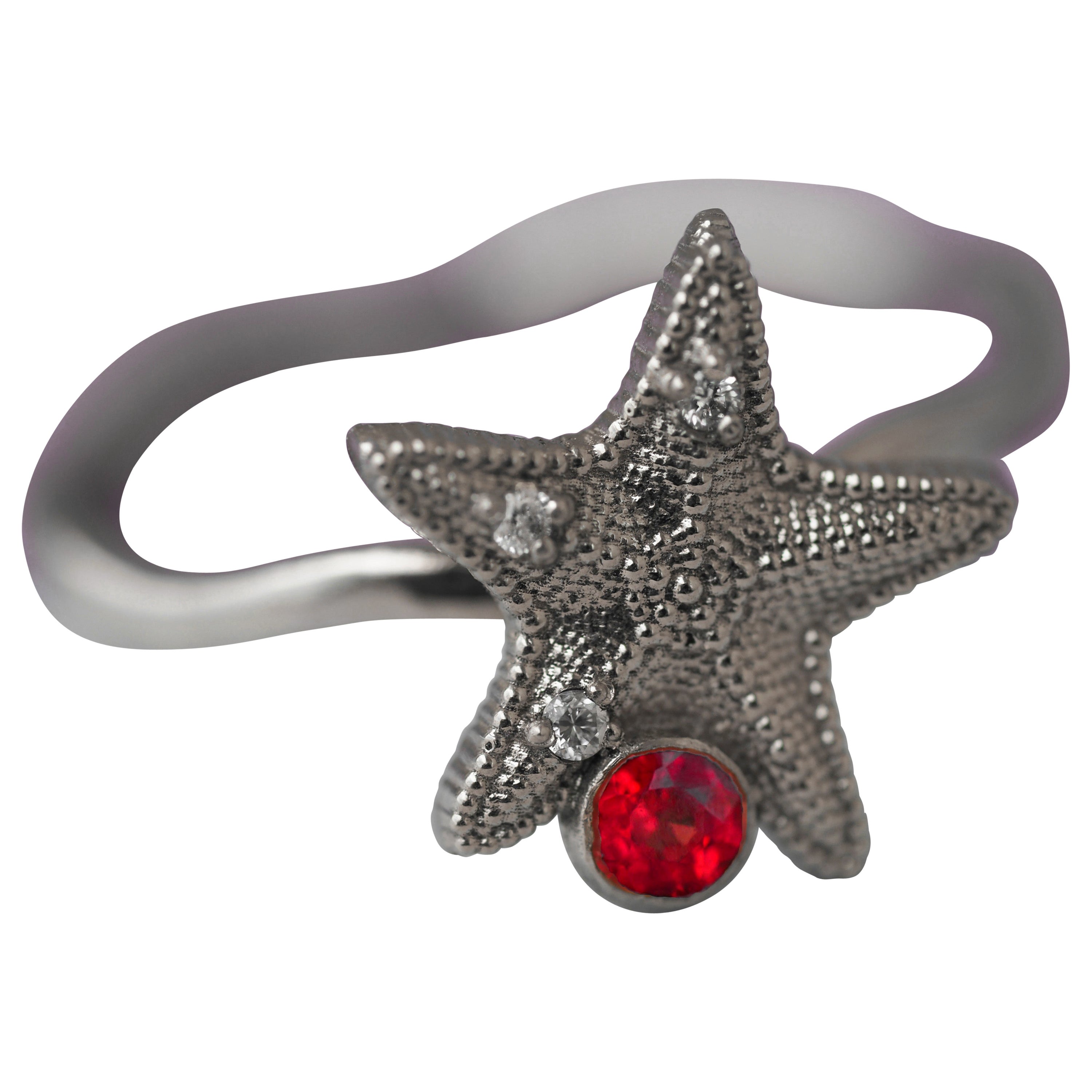 Starfish 14k gold ring with Sapphire, diamonds. 