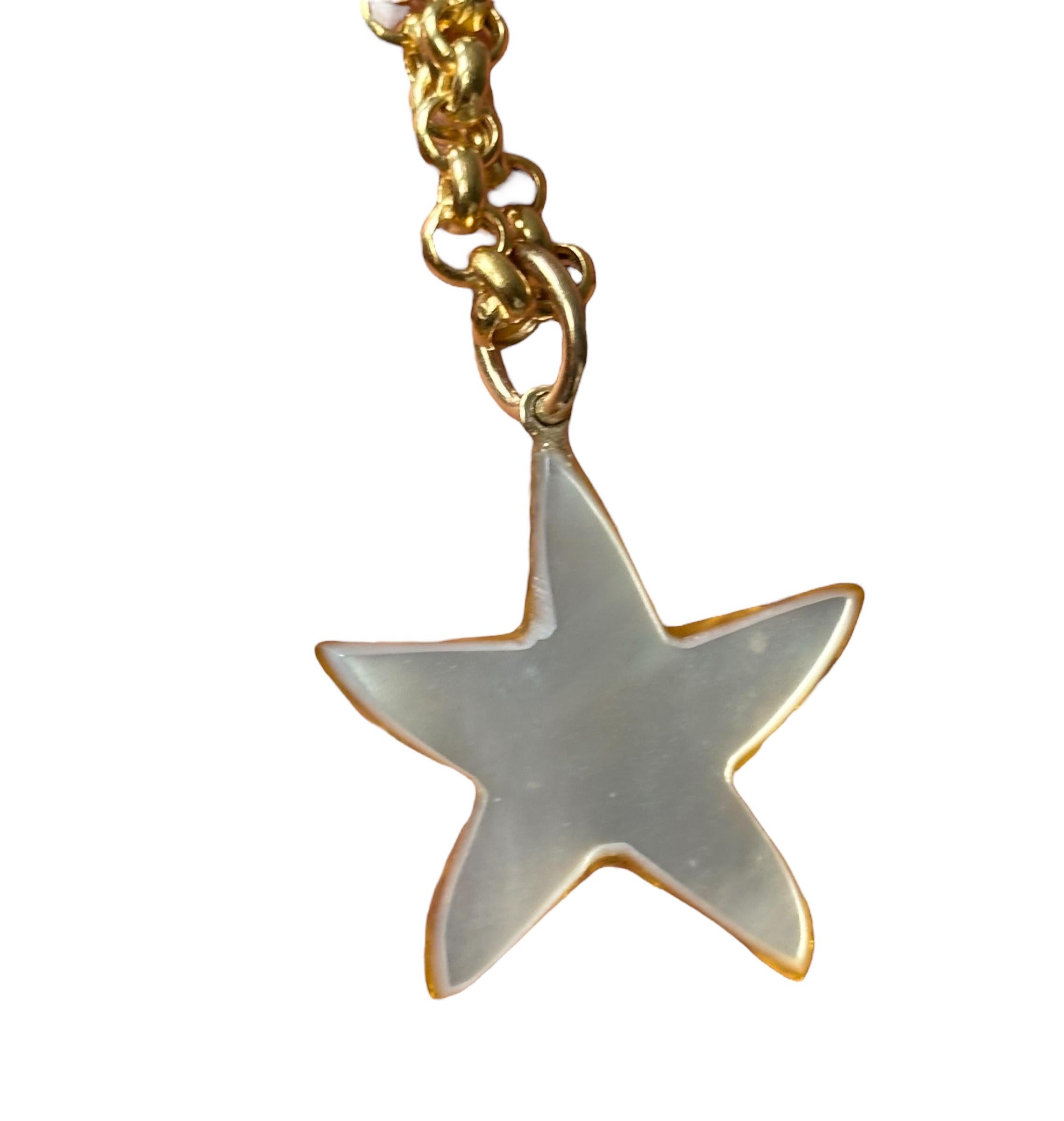 Ciondolo a forma di pesce stella, quarzo limone, zaffiro blu e oro 14k in vendita 4