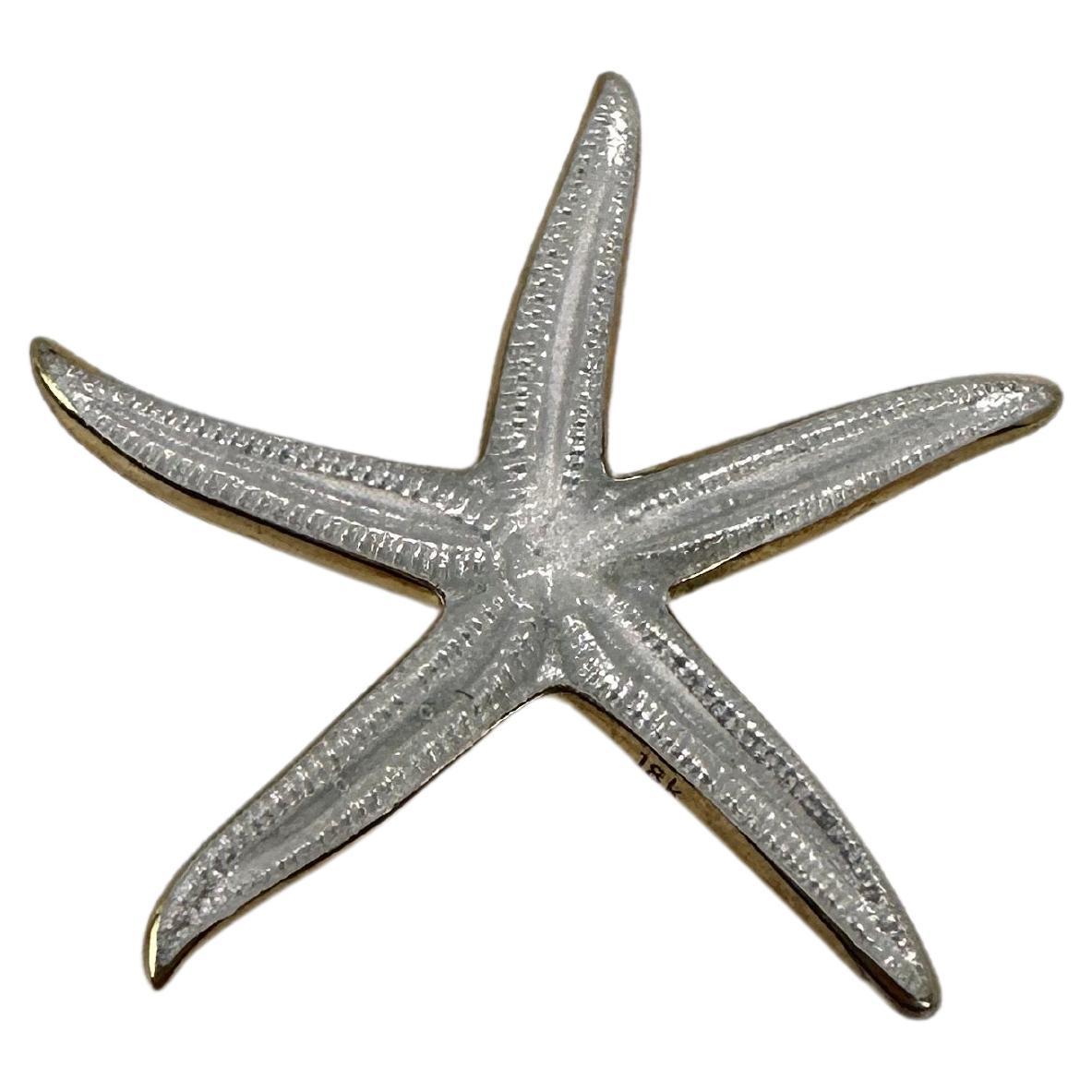Collier pendentif étoile de mer en or jaune 18 carats en vente