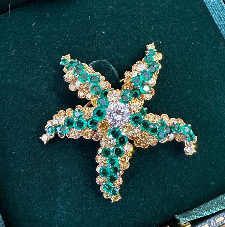 Round Cut Starfish Pin with Diamond, Emeralds and Yellow Diamonds in 18k Yellow Gold For Sale