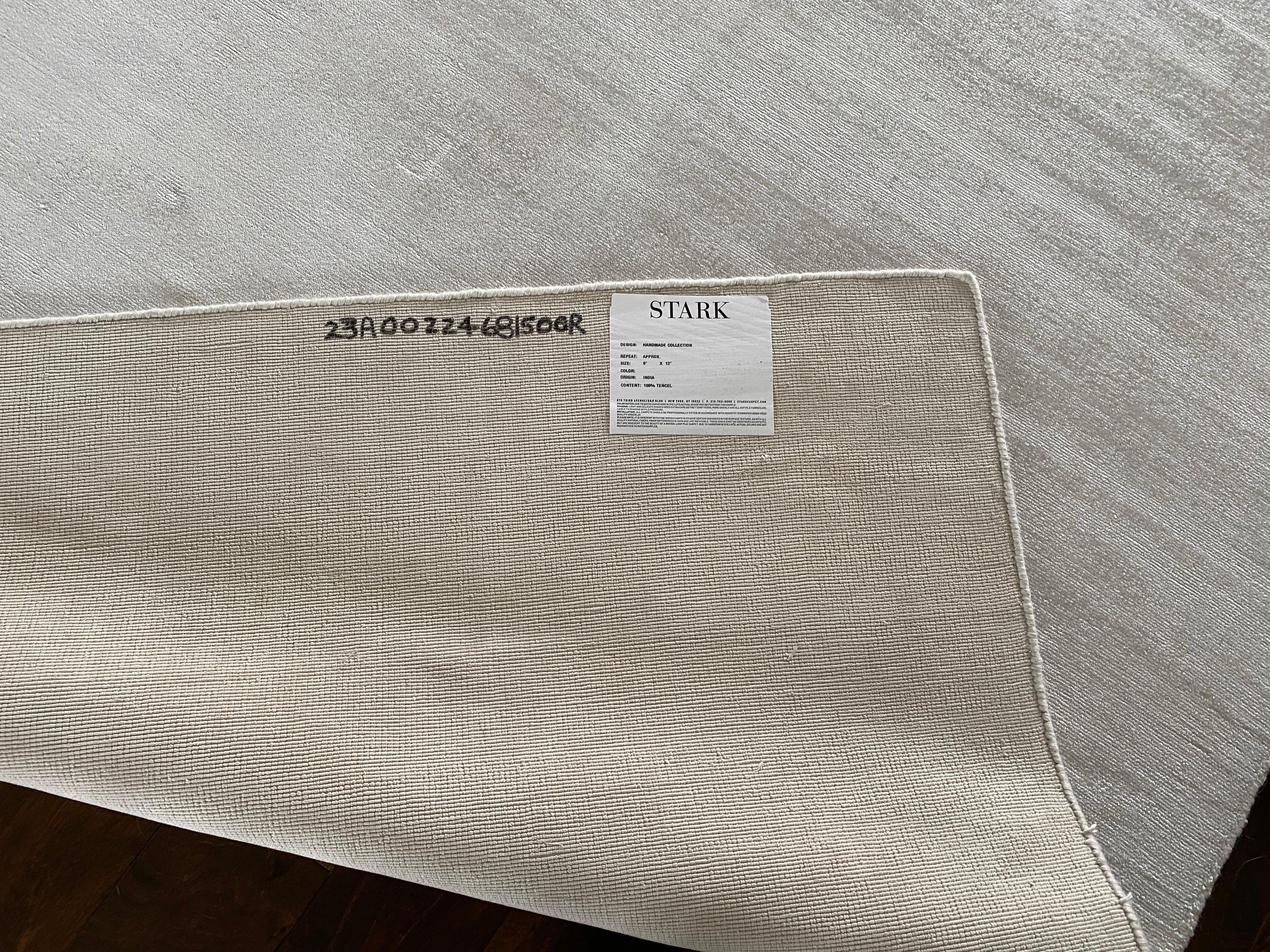 Stark Carpet White and Silver Custom Handmade Rug For Sale 1