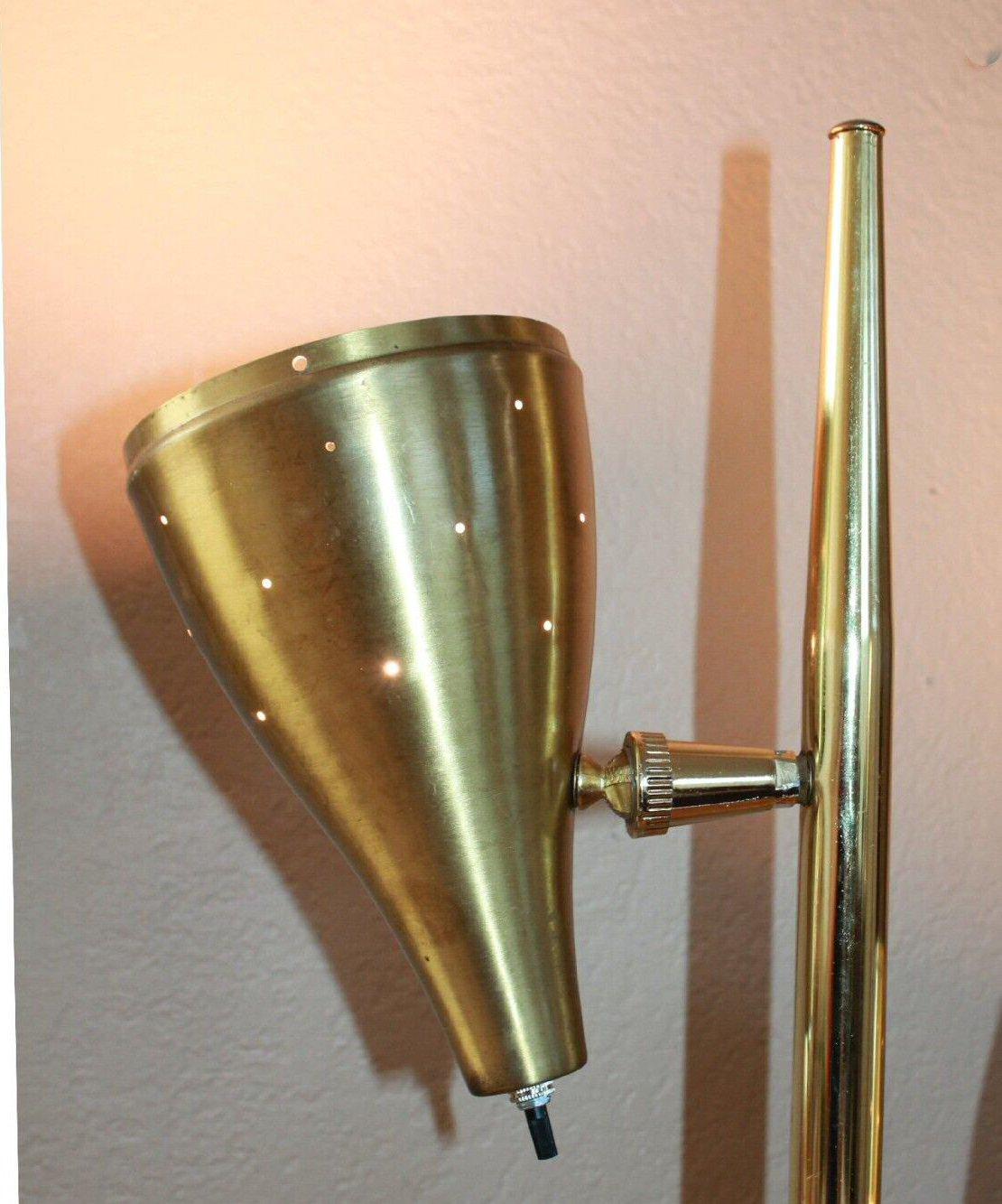 Starlight 3 Shade Mid Century Modern Floor Pole Lamp! 1950s Brass After Stilnovo In Good Condition For Sale In Peoria, AZ