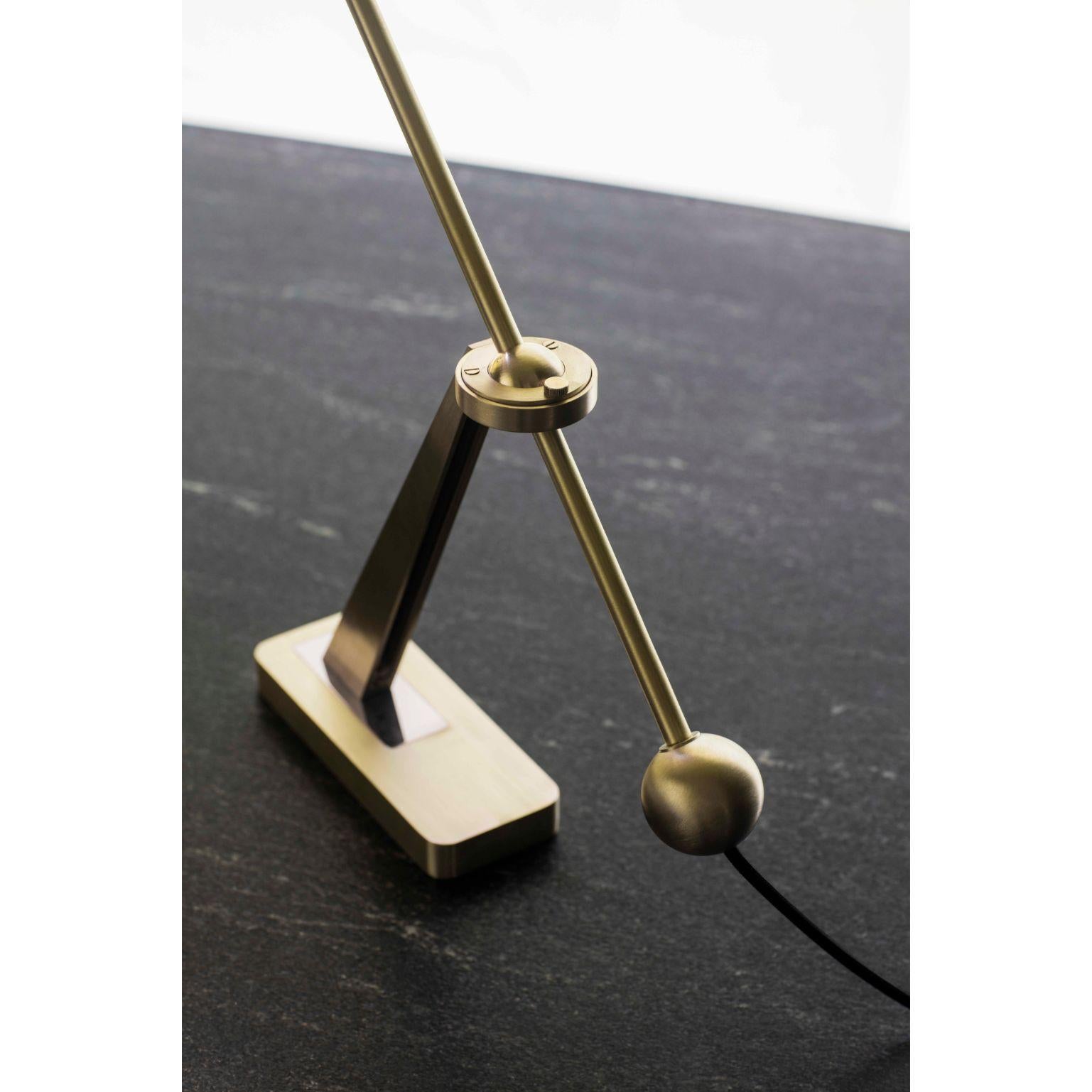 Stehlampe „Stasis“ aus Messing + Kupfer von Bert Frank (Britisch) im Angebot