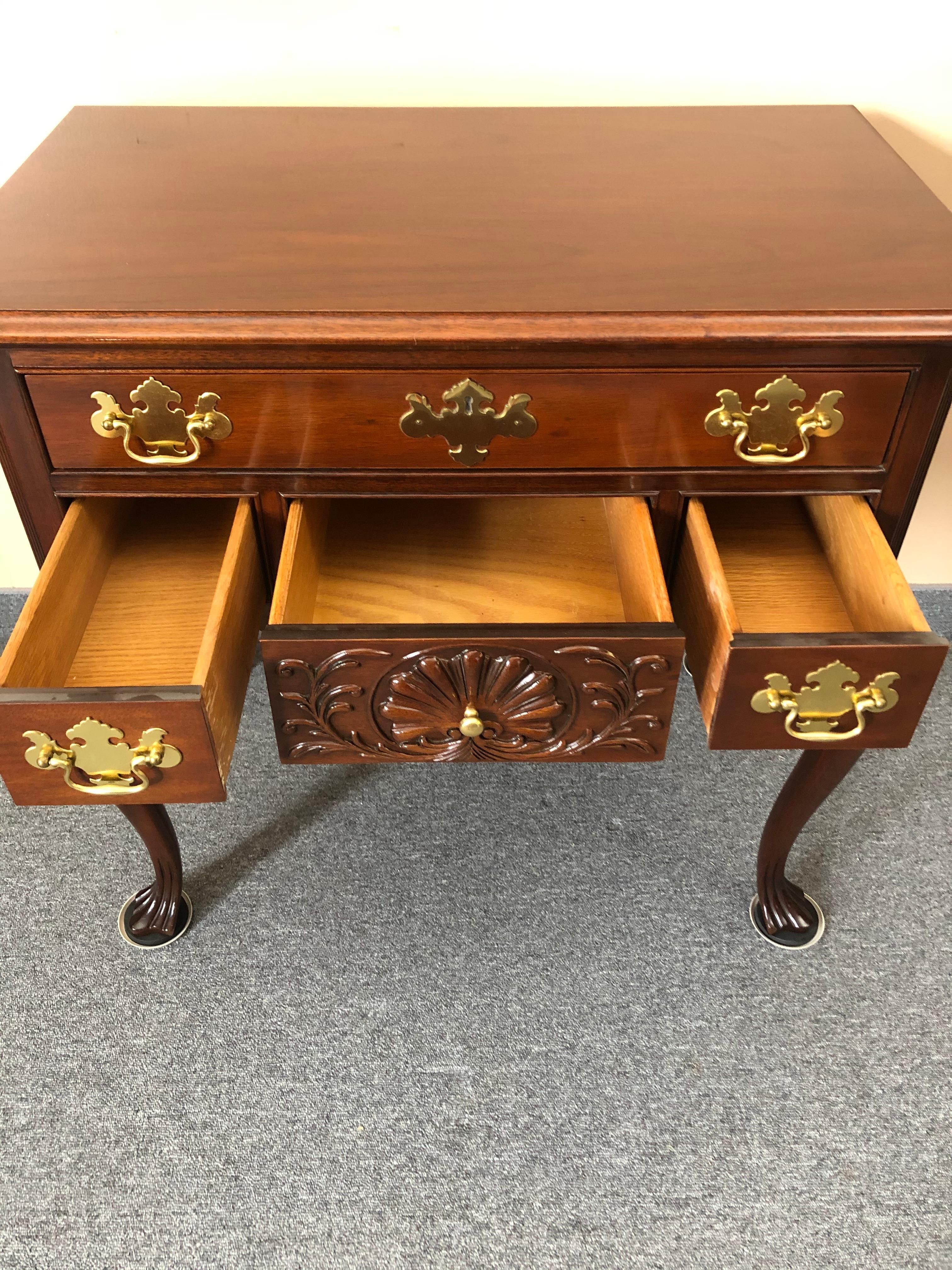 American Stately Chippendale Style Mahogany Lowboy Chest of Drawers For Sale
