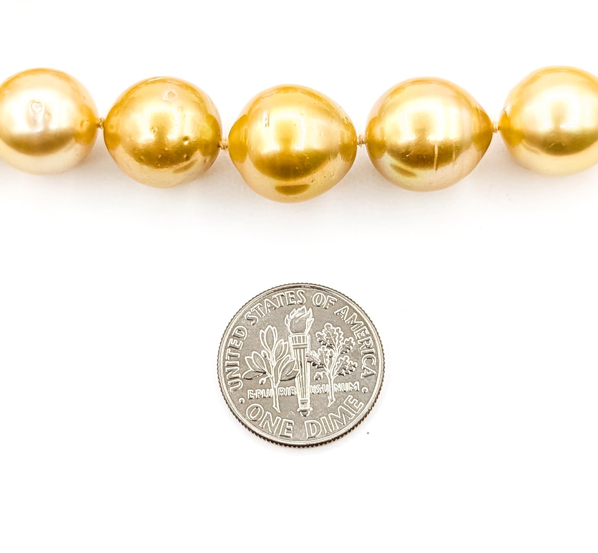 Elegante collana di perle dorate in oro giallo 14 carati in vendita 3