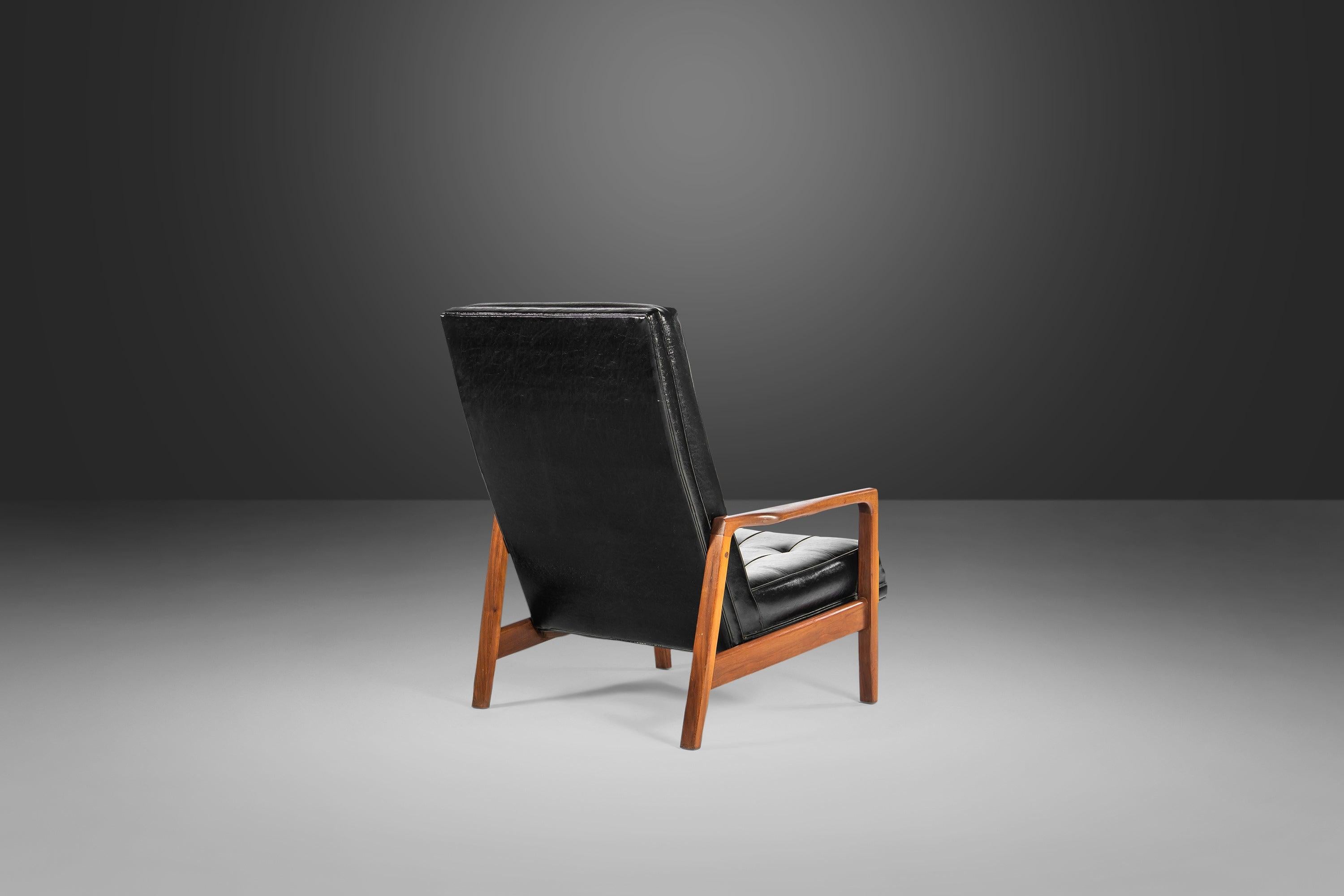 Mid-Century Modern Stately High Back Lounge Chair Attributed to Milo Baughman, USA, c. 1950's