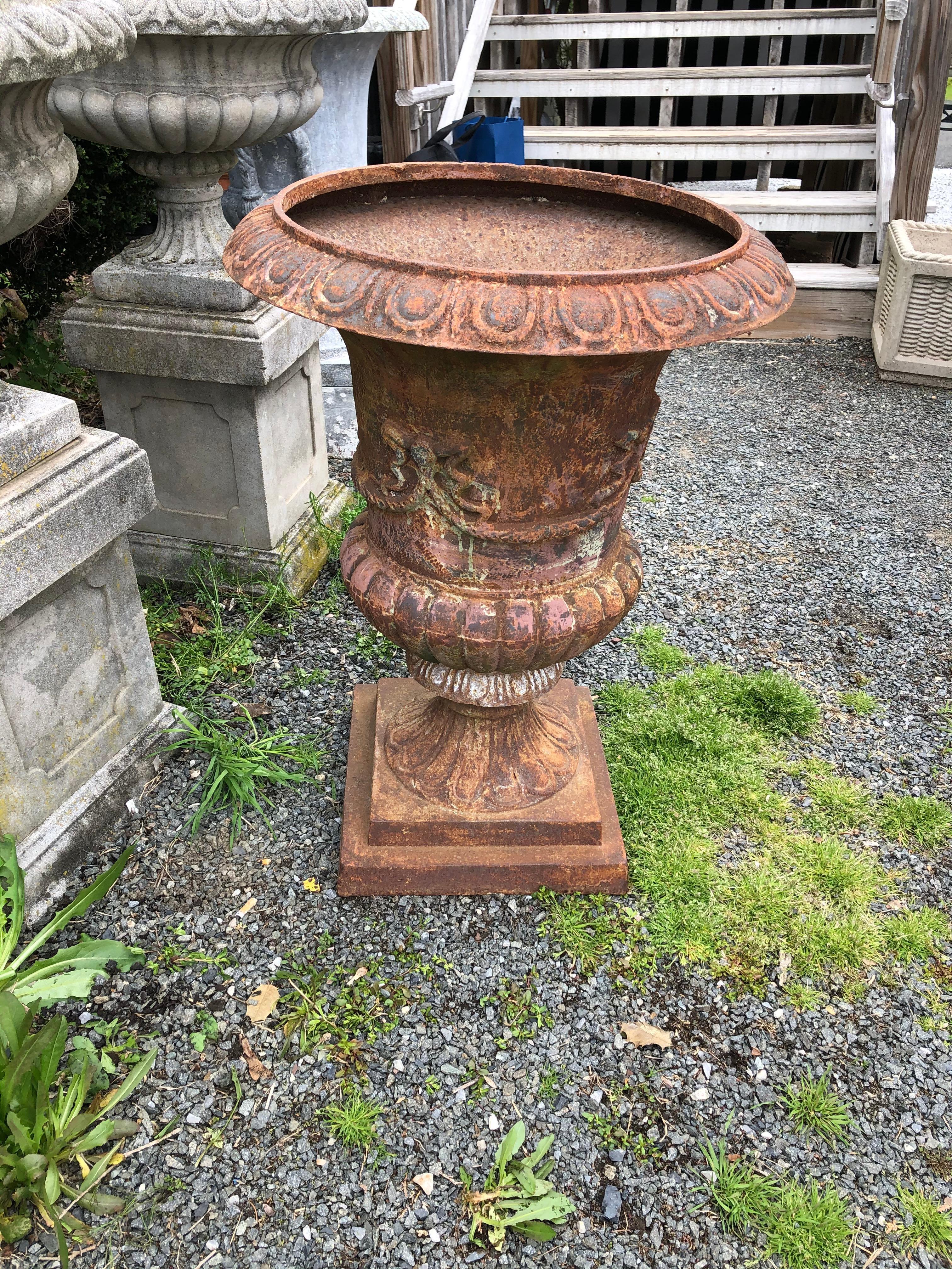 Stately Large Pair of Rust Colored Cast Iron Urn Planters In Distressed Condition In Hopewell, NJ