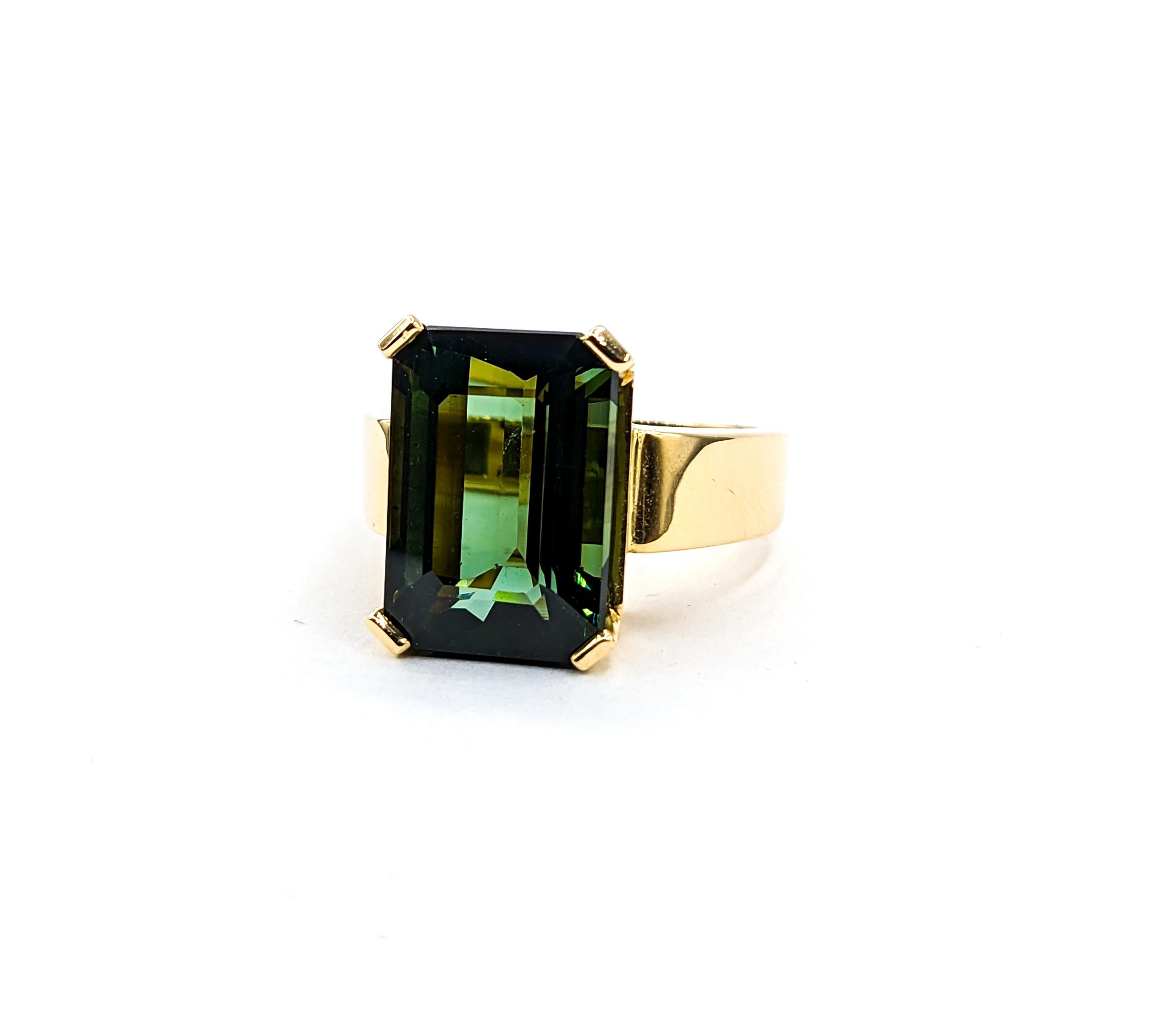 Statement 13.50ct Green Tourmaline Cocktail Ring For Sale 1