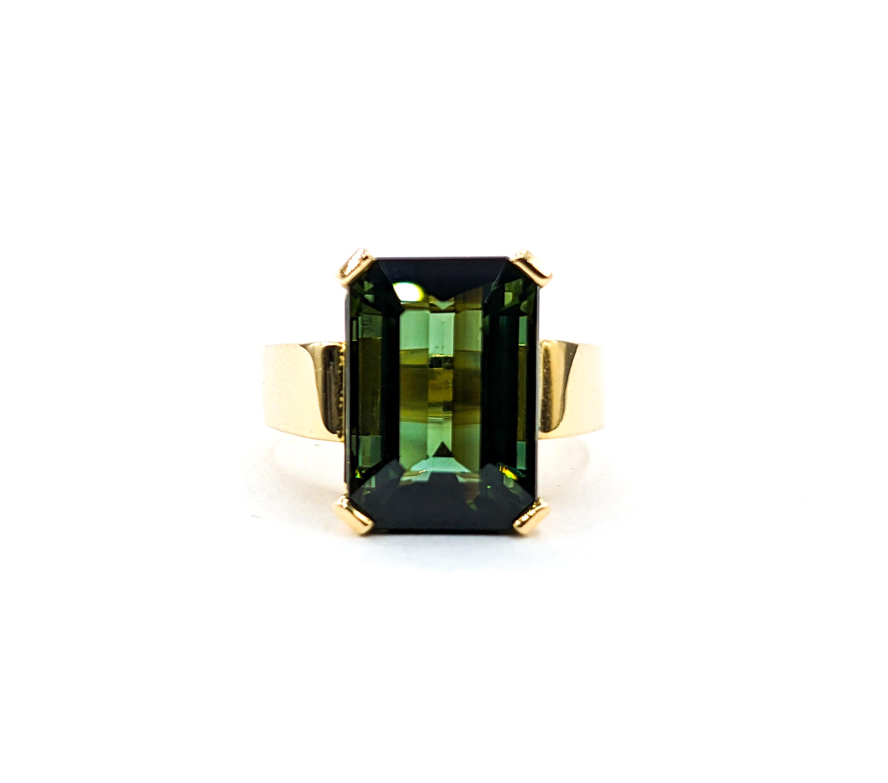 Statement 13.50ct Green Tourmaline Cocktail Ring For Sale 2