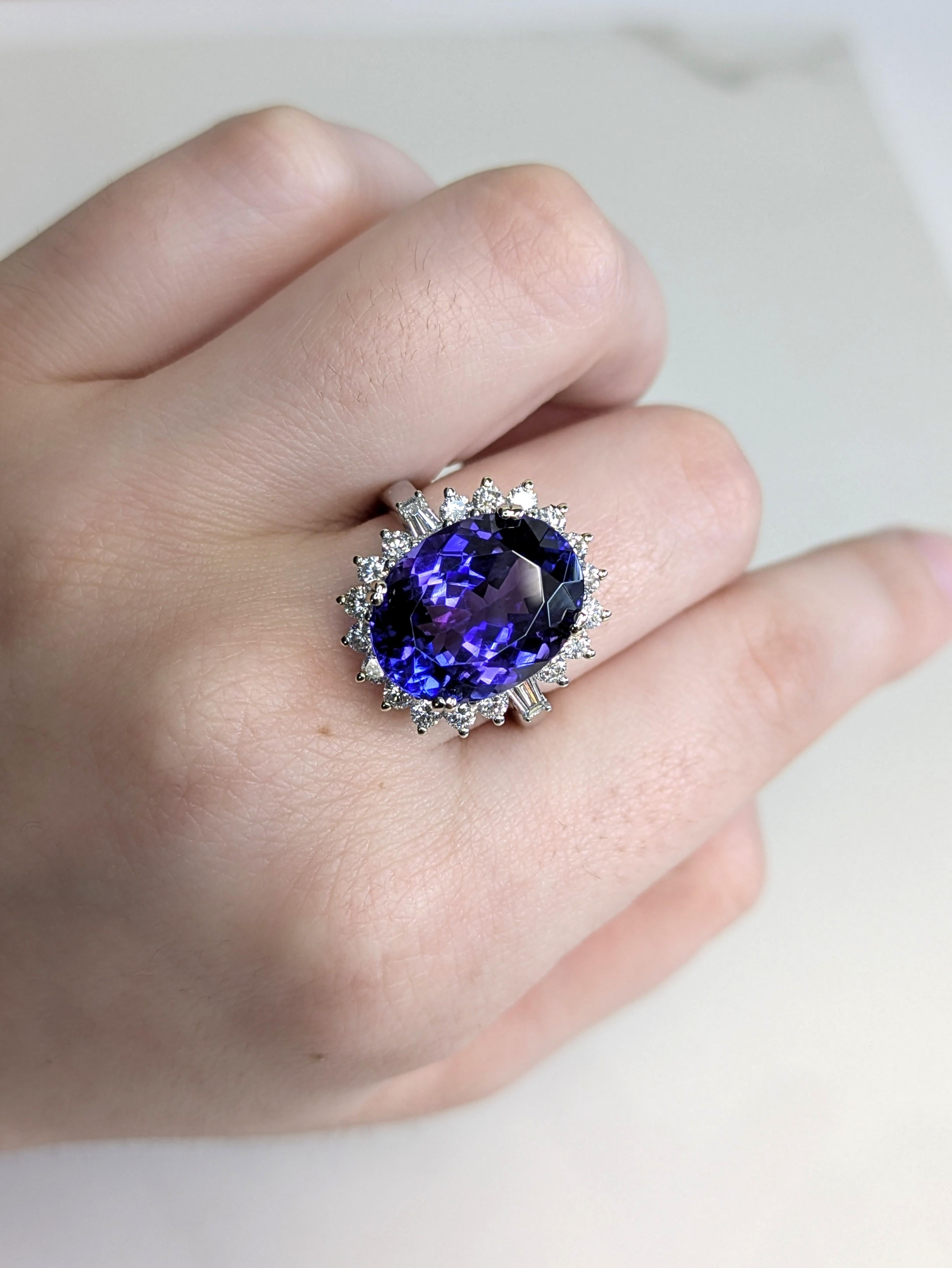 Art Deco Statement 13x10mm, 9cts Tanzanite Ring w Natural Diamond Halo in Solid 14K Gold For Sale