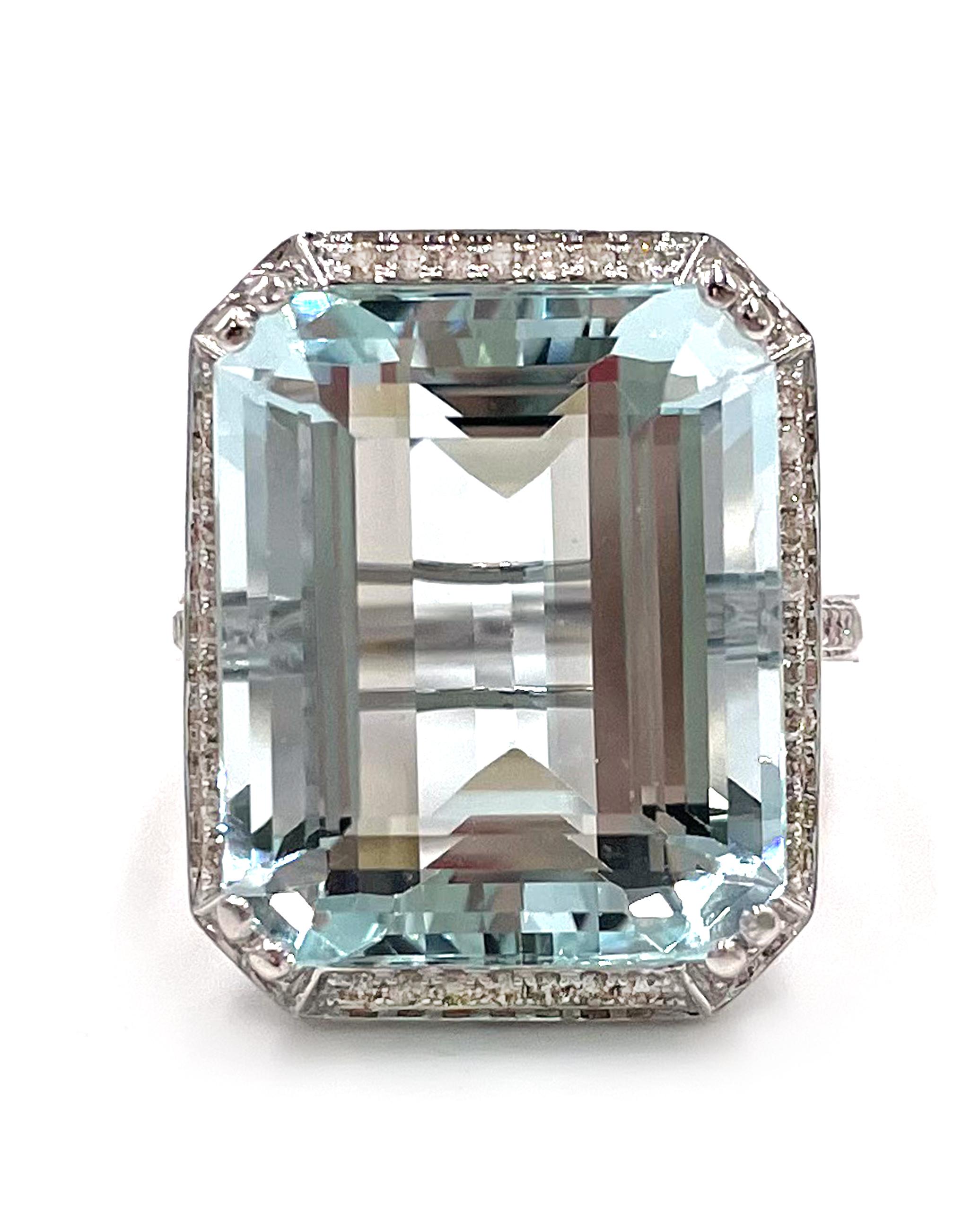 Statement 14K White Gold Large Aquamarine Halo Ring In New Condition In Old Tappan, NJ