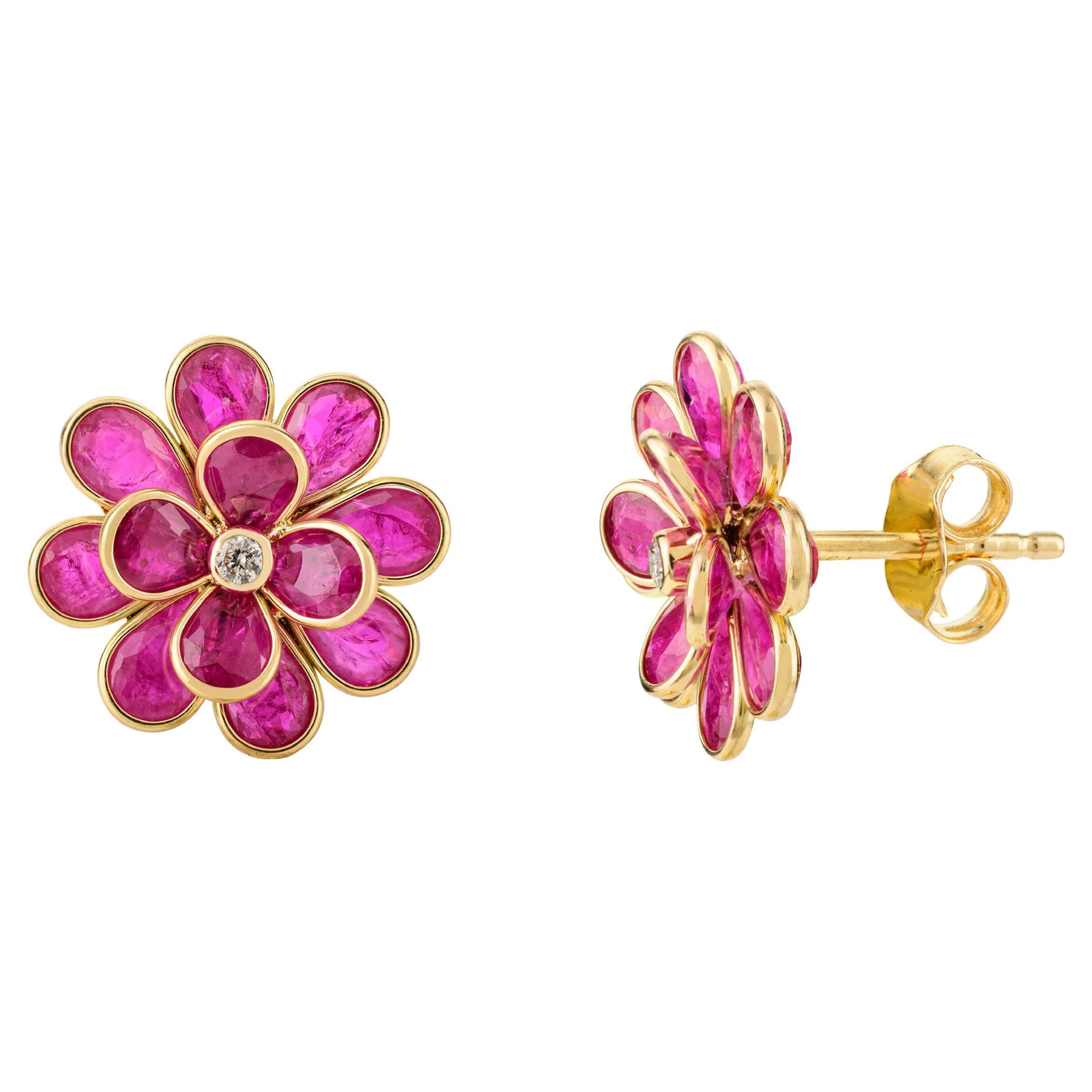 Statement 18k Solid Yellow Gold Ruby Blazing Flower Stud Earrings with Diamond For Sale