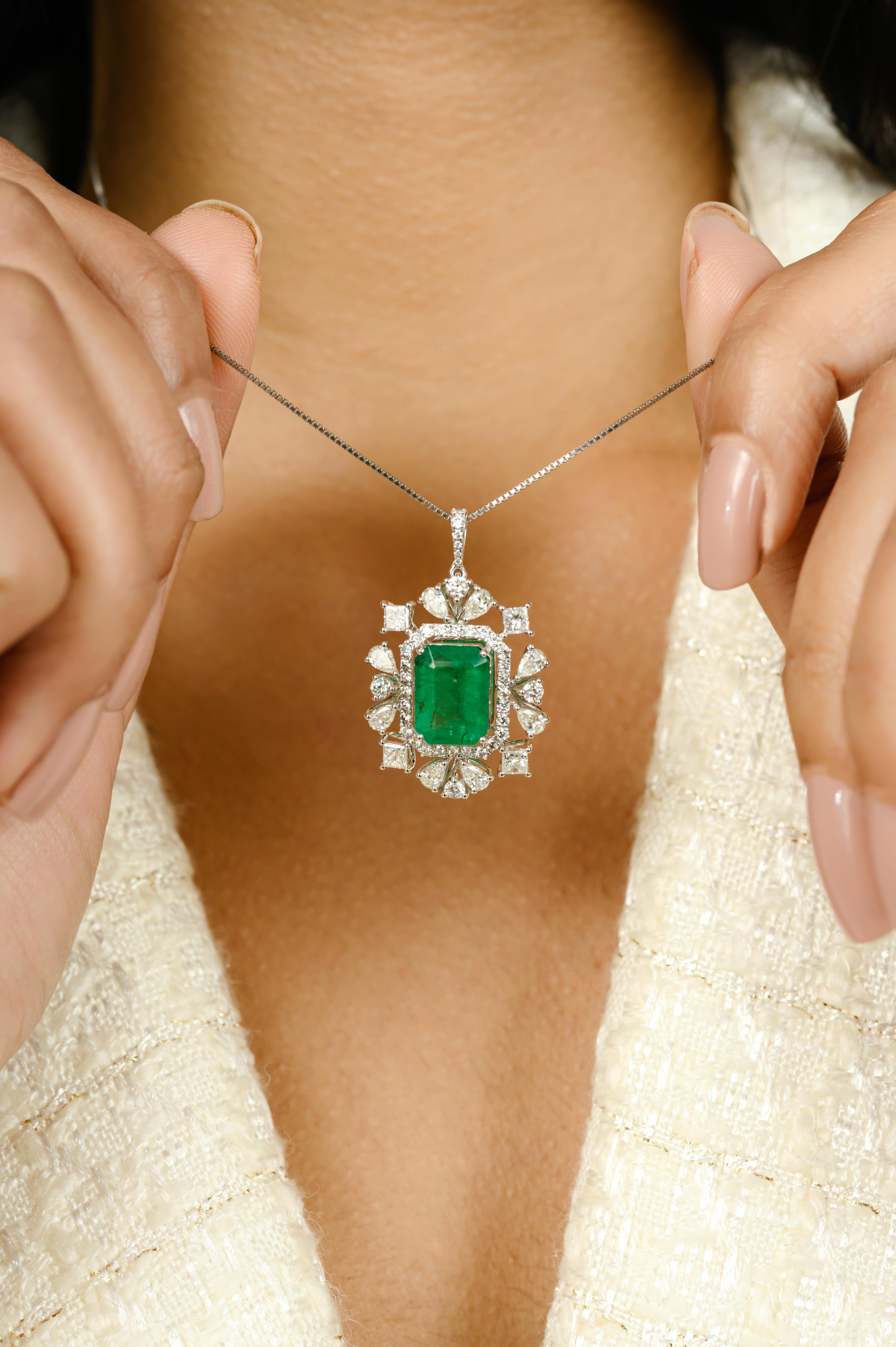 Statement 4.29 Carats Emerald Diamond Wedding Pendant Crafted in 18k White Gold For Sale 2
