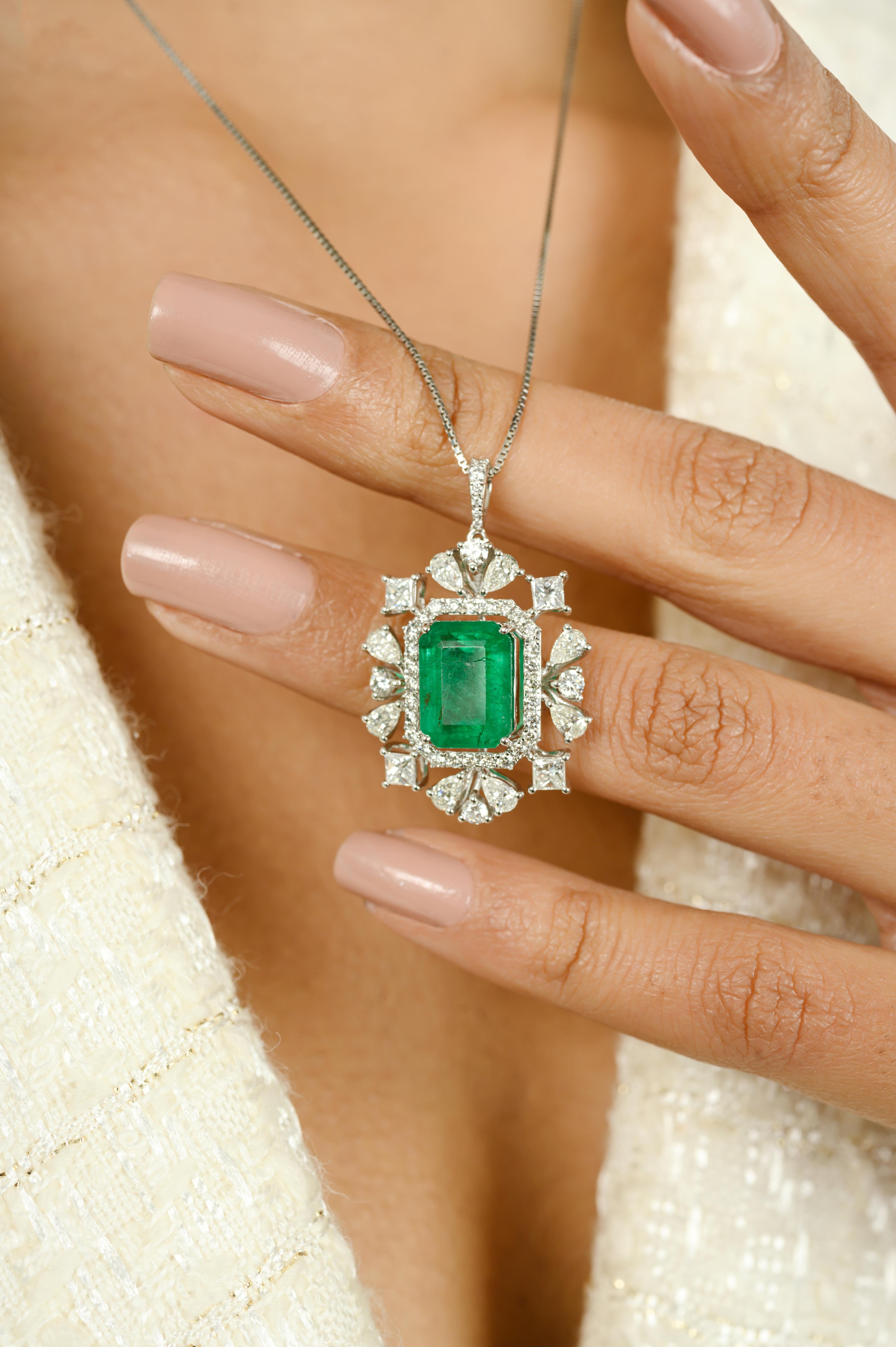 Statement 4.29 Carats Emerald Diamond Wedding Pendant Crafted in 18k White Gold For Sale 3