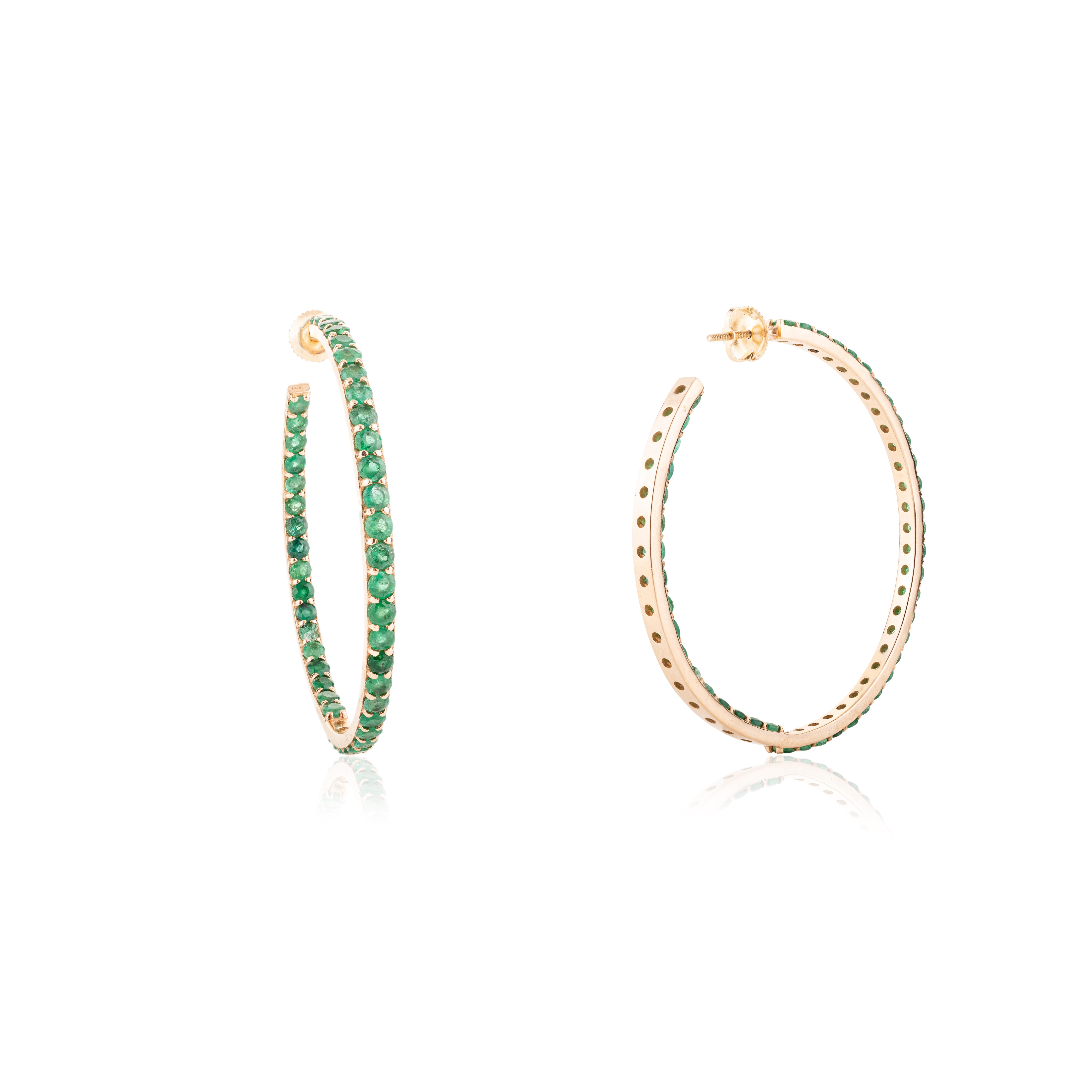 Boucles d'oreilles pour elle en or jaune massif 14k avec émeraude de 7,33 carats Neuf - En vente à New York, NY